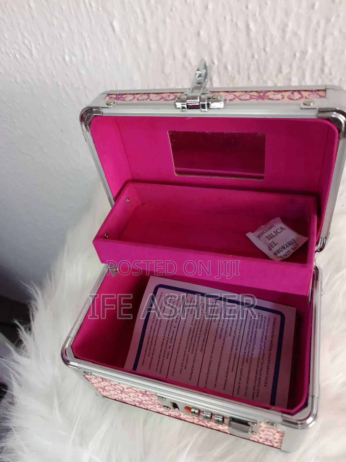 Small Digital Jewelry Box 01