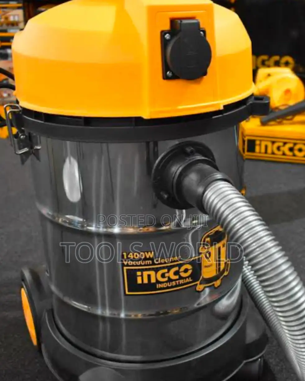 Ingco Industrial 30L Vacuum Cleaner (VC14301)