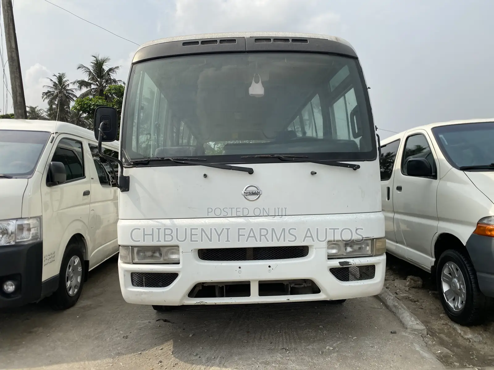 Nissan Civilian 2010 White