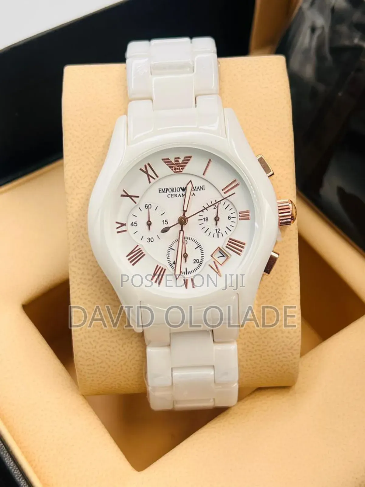 Armani 
Chronograph 
Ceramic Watch