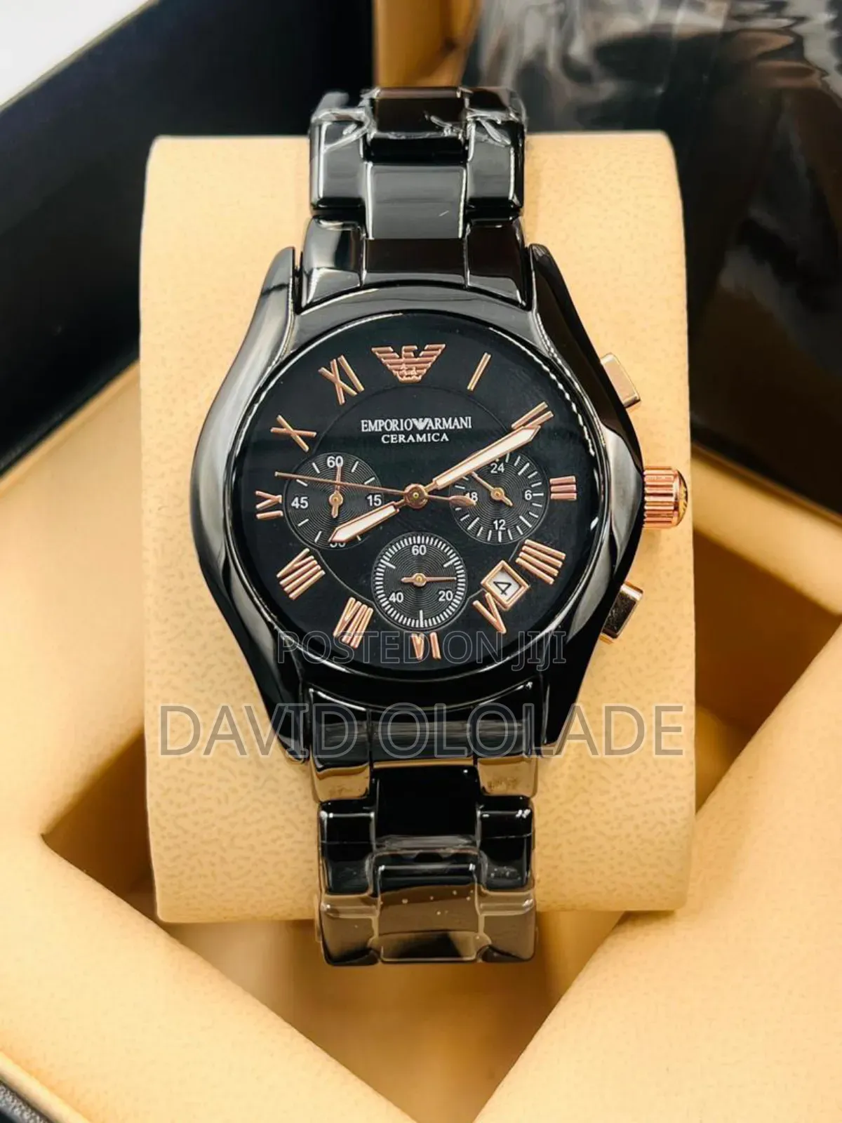 Armani 
Chronograph 
Ceramic Watch