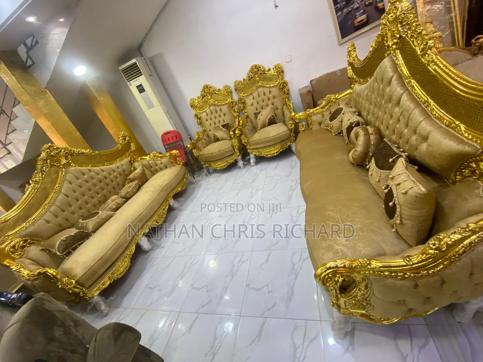 Royal Egyptian Sofa for Good Homes