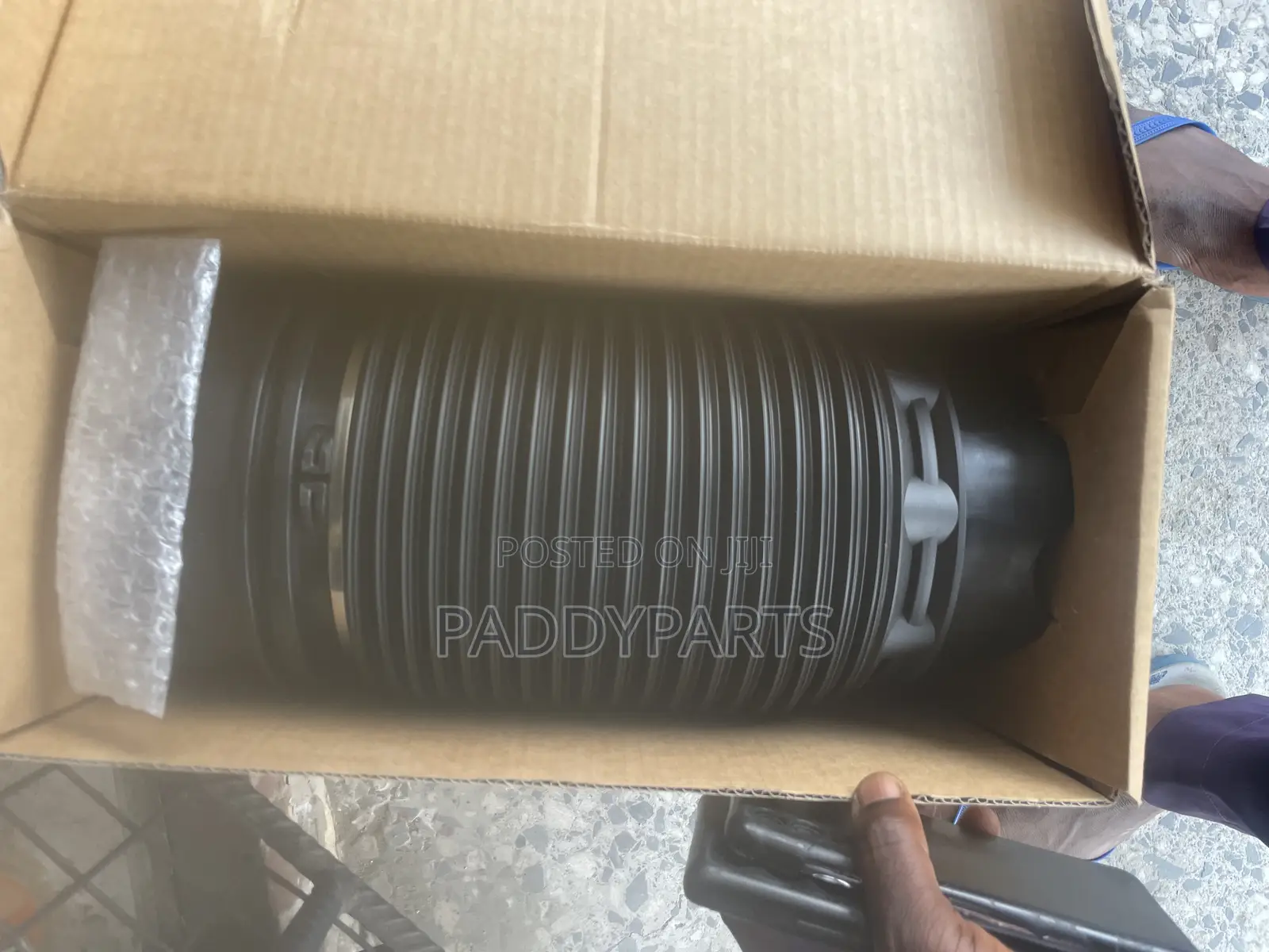 Dodge Ram Rear Air Suspension Spring Ballon