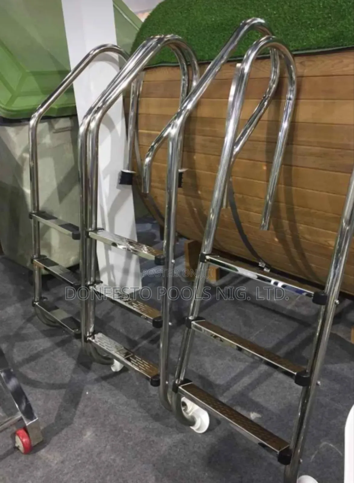Swimming Pool Ladder