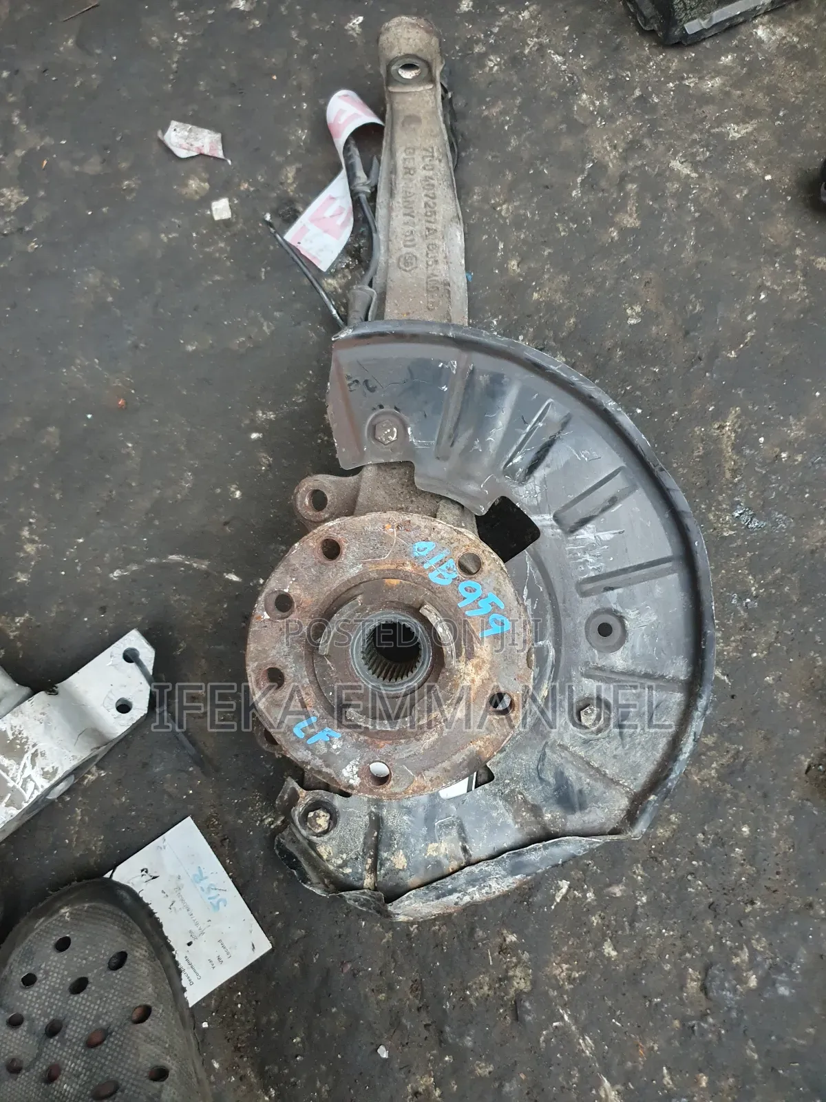 Front Hub Volkswagen Touareg and Porsche 2008