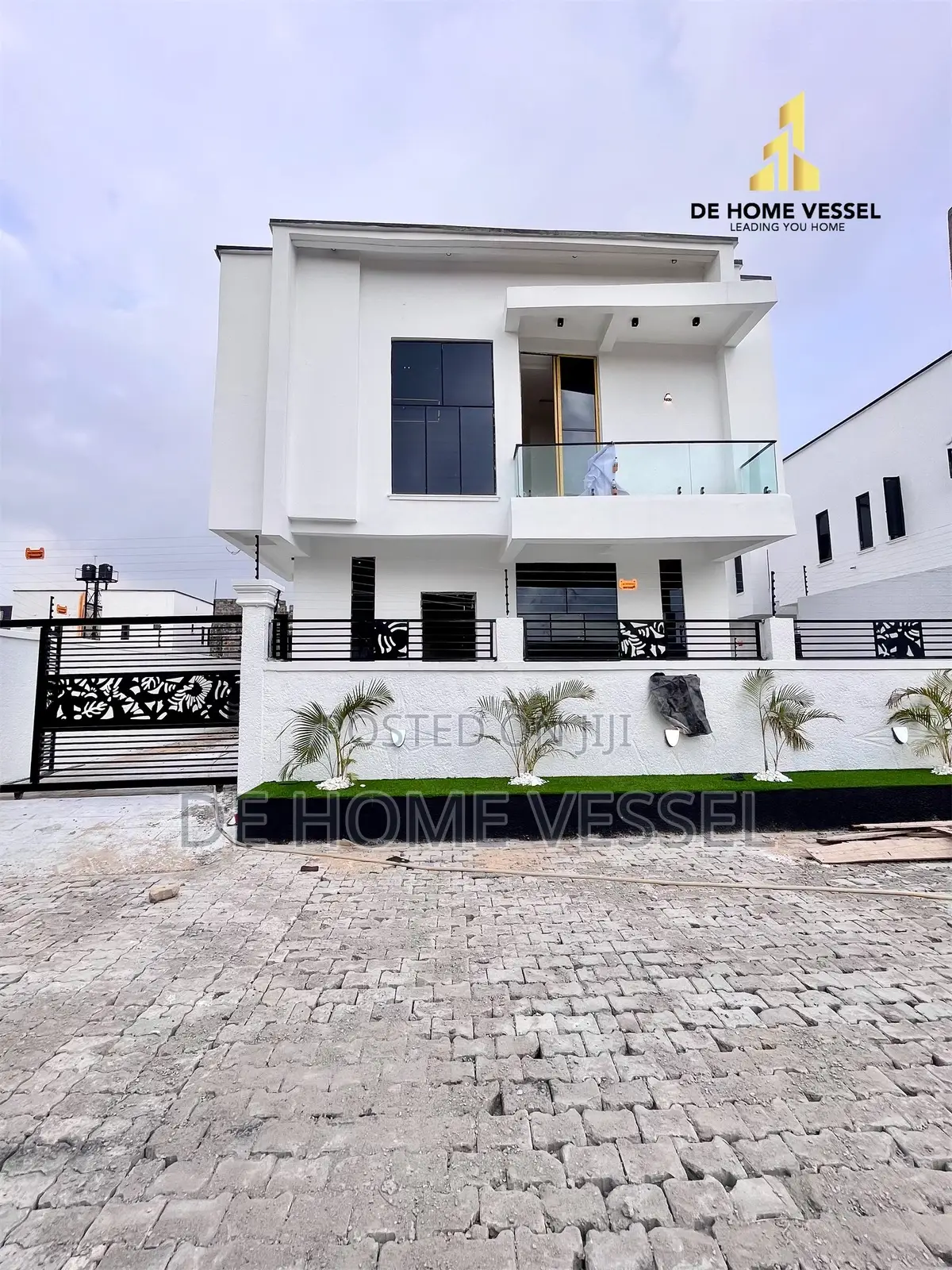 4bdrm Duplex in Ajah for sale