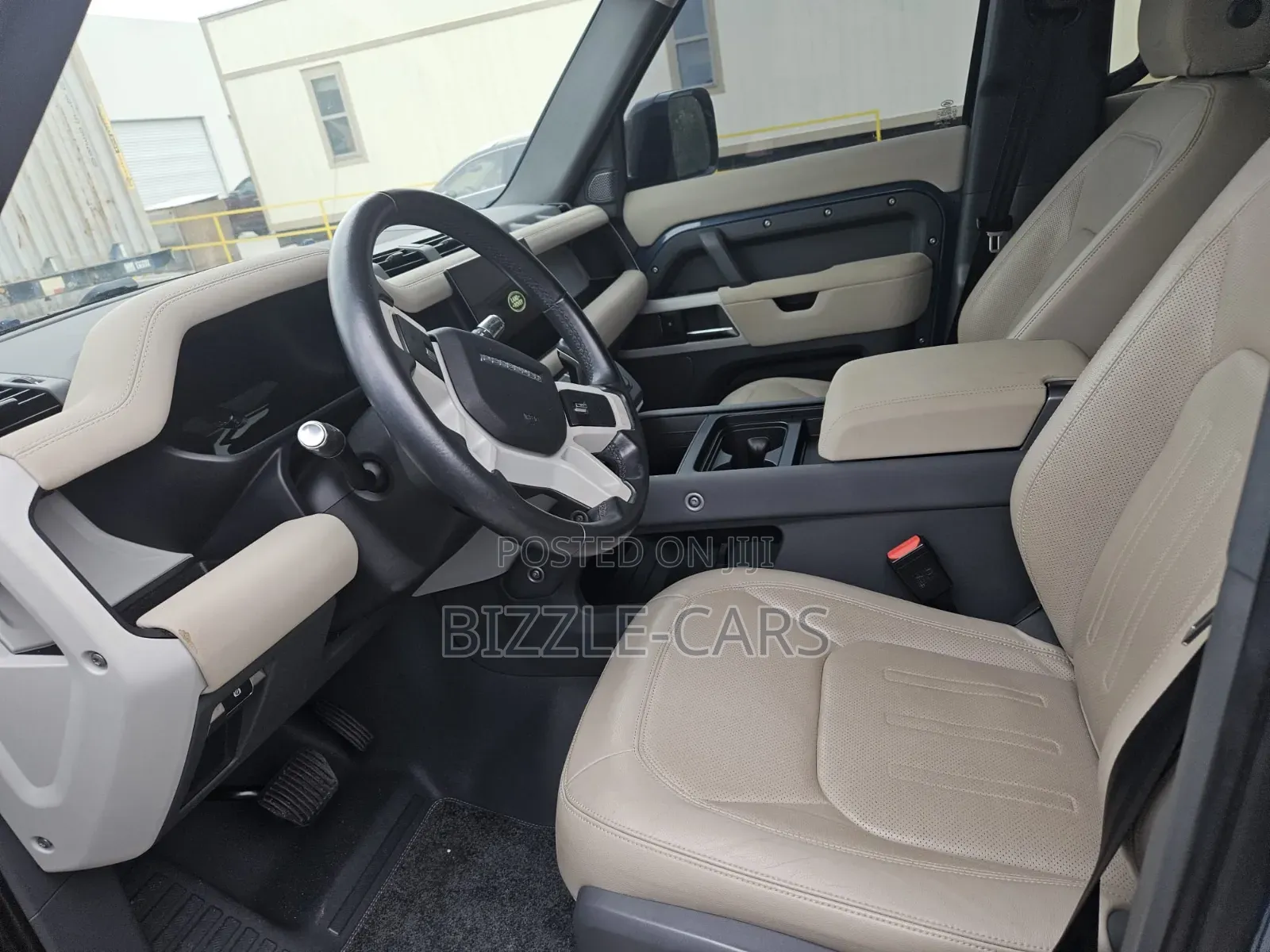 Land Rover Defender 2022 Blue
