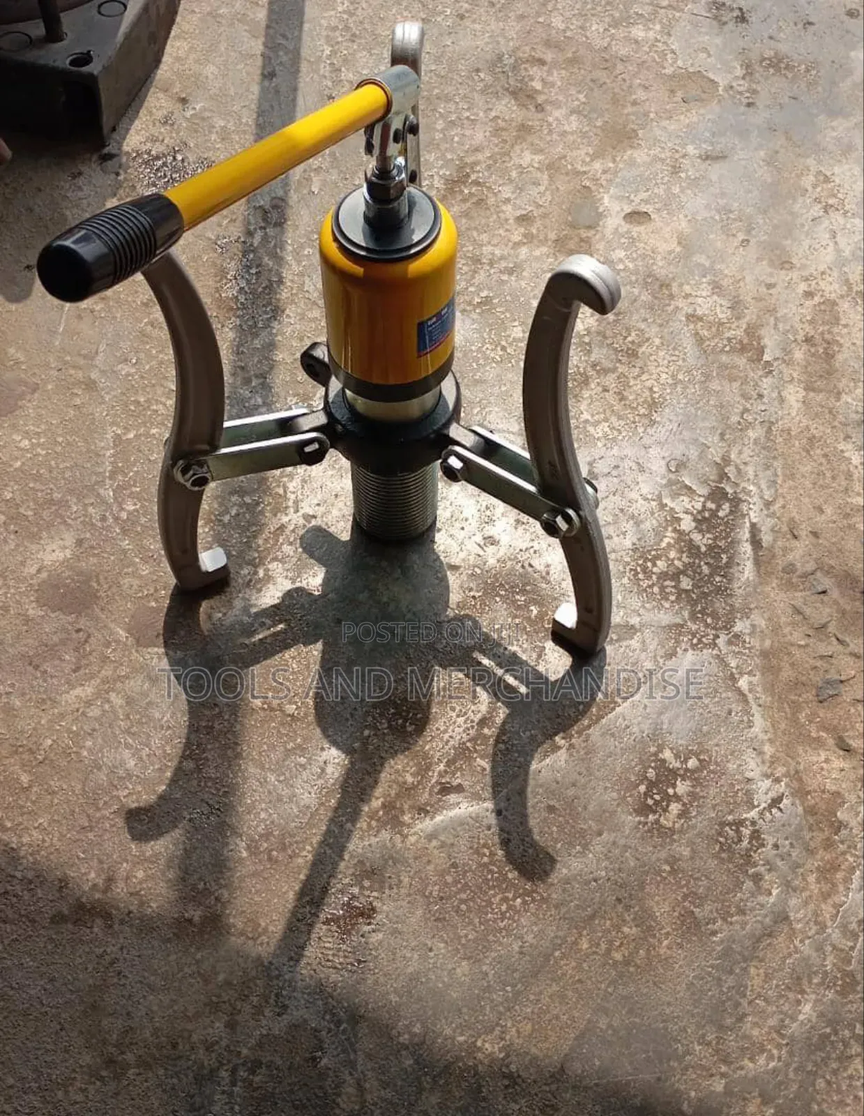 Hydraulic 3 Jaw Bearing Puller 30 Ton