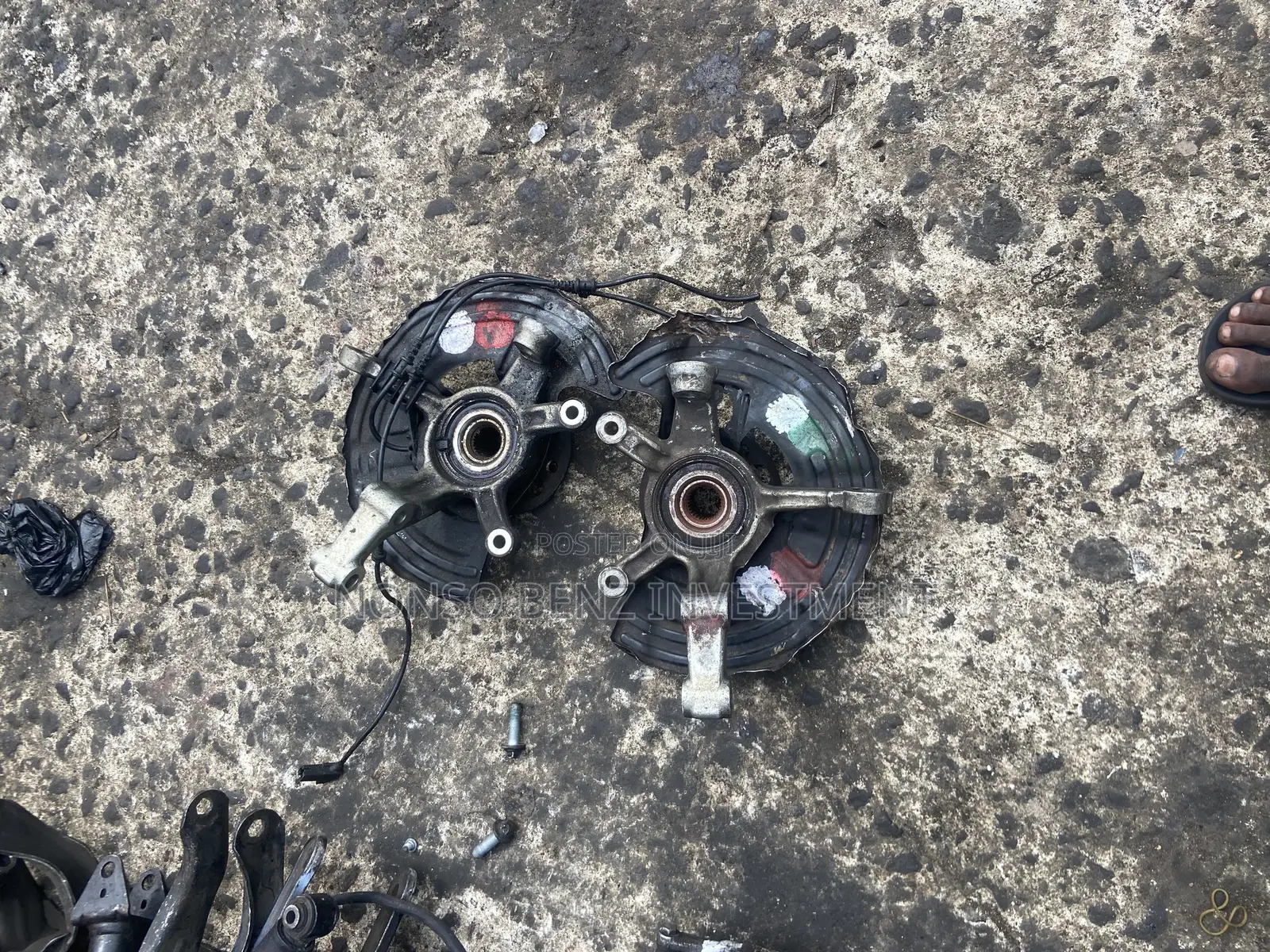 Set of Front Hub Cla, Gla