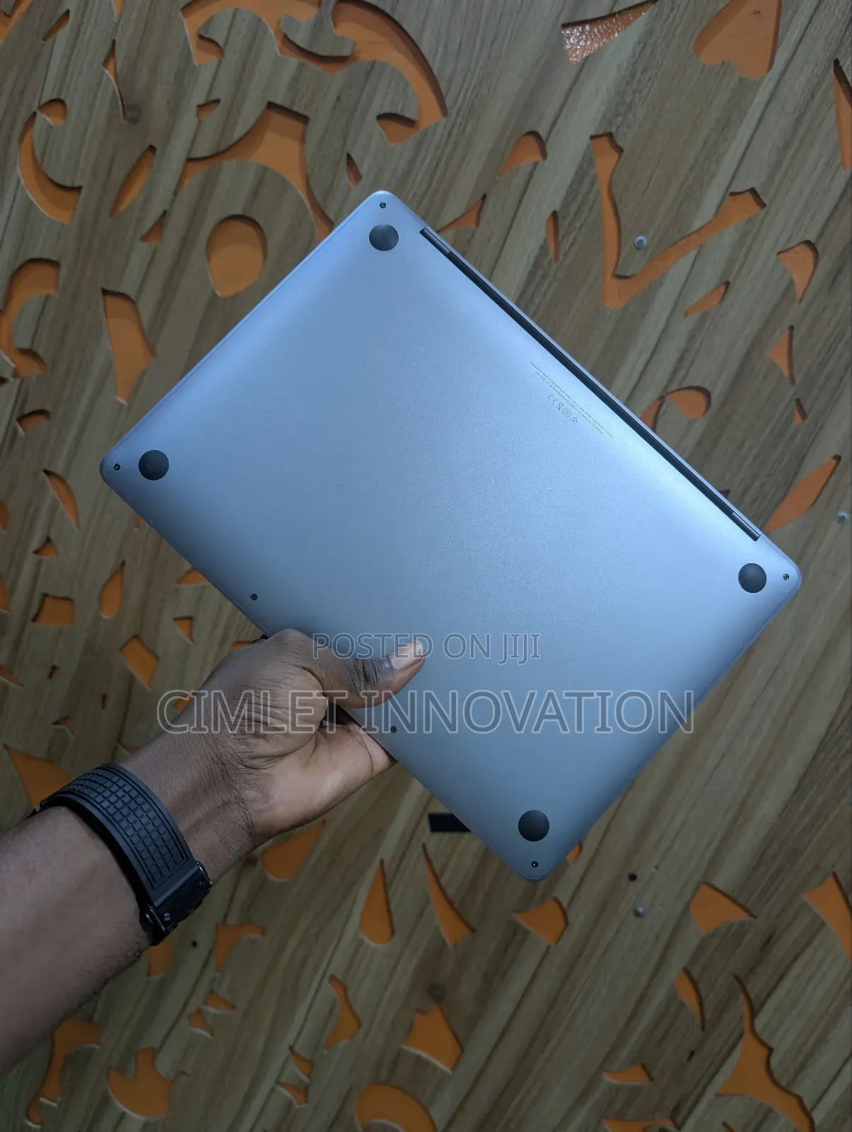 Laptop Apple MacBook Pro 2020 M1 8GB Apple M1 SSD 256GB