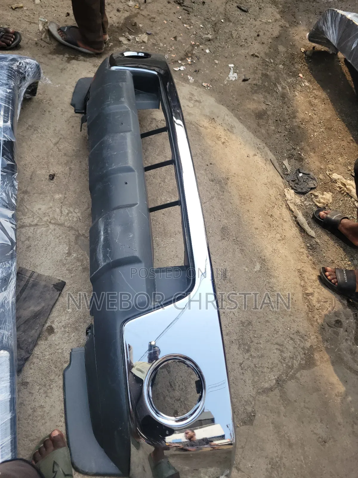 Front Bumper for Nissan Frontier 05 Is Available