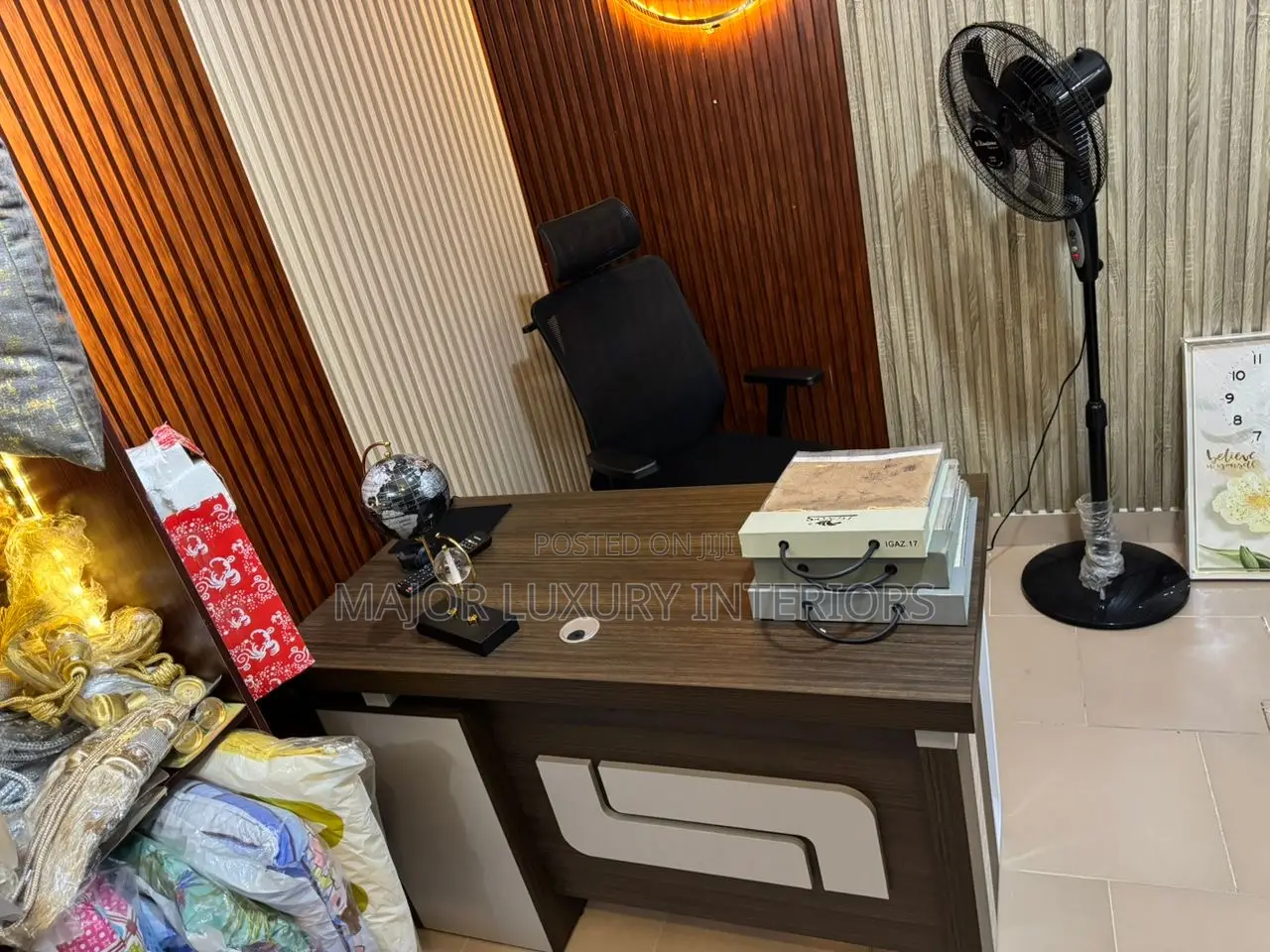 Executive Office Table And Chair Original