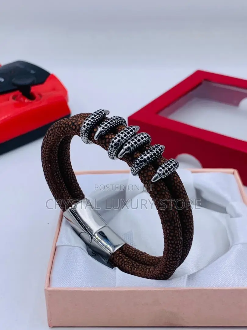 High Quality Luxury Men Genuine Leather Hand Bracelet