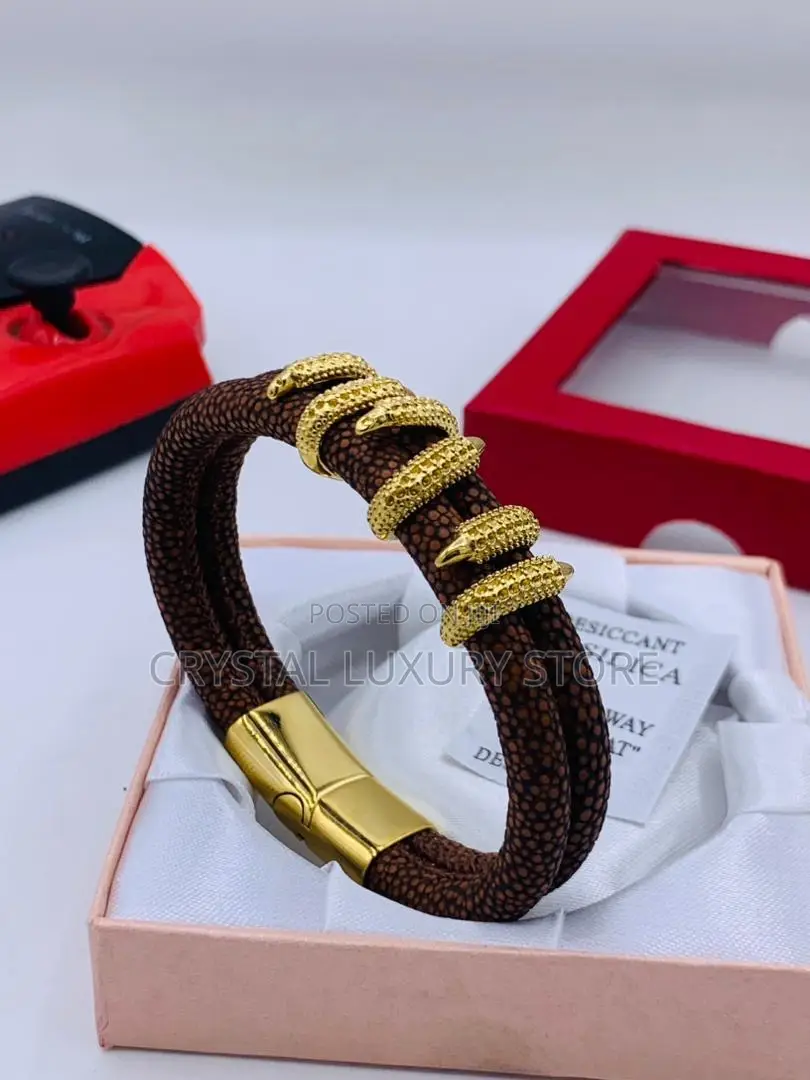 High Quality Luxury Men Genuine Leather Hand Bracelet