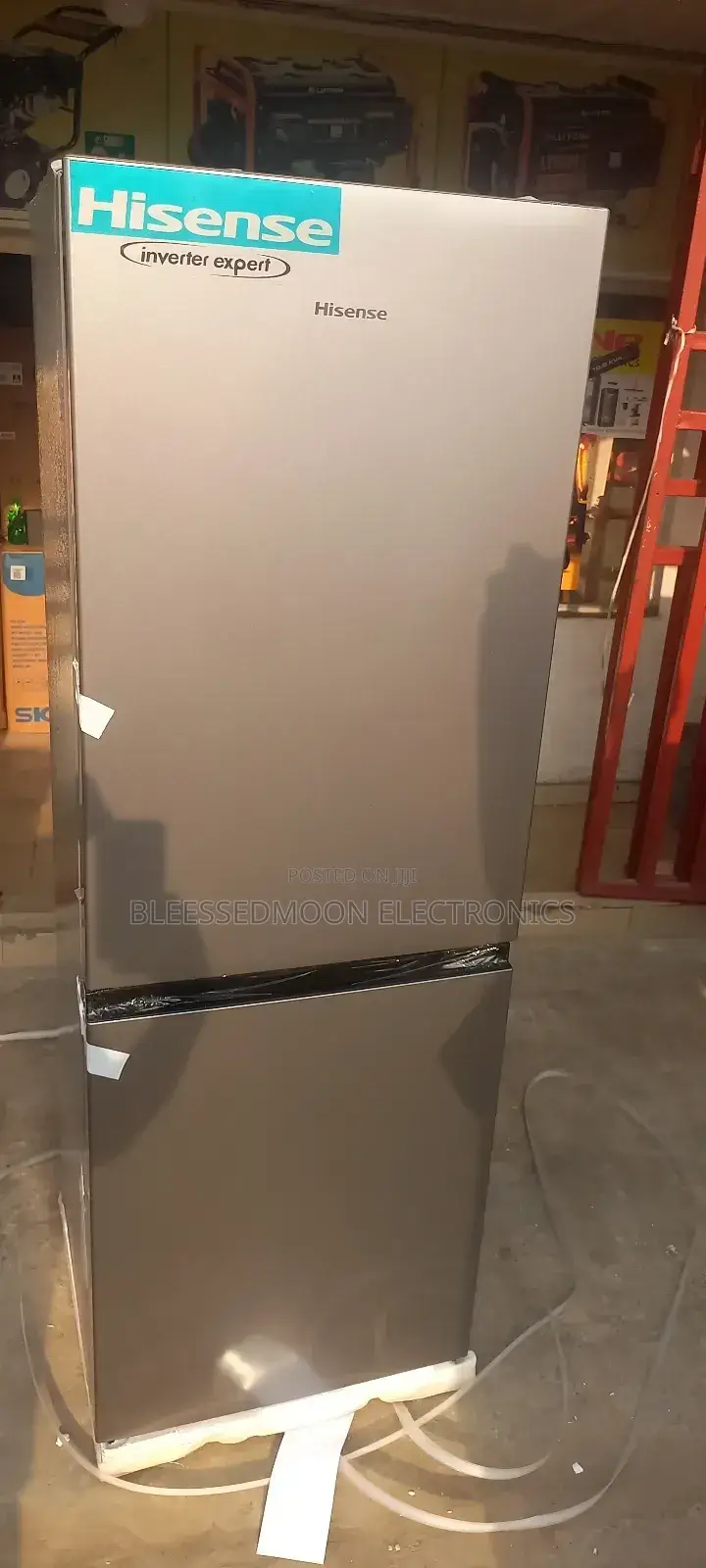Hisense Expert Inverter Fridge Down Freezer With 5 Year's Wa