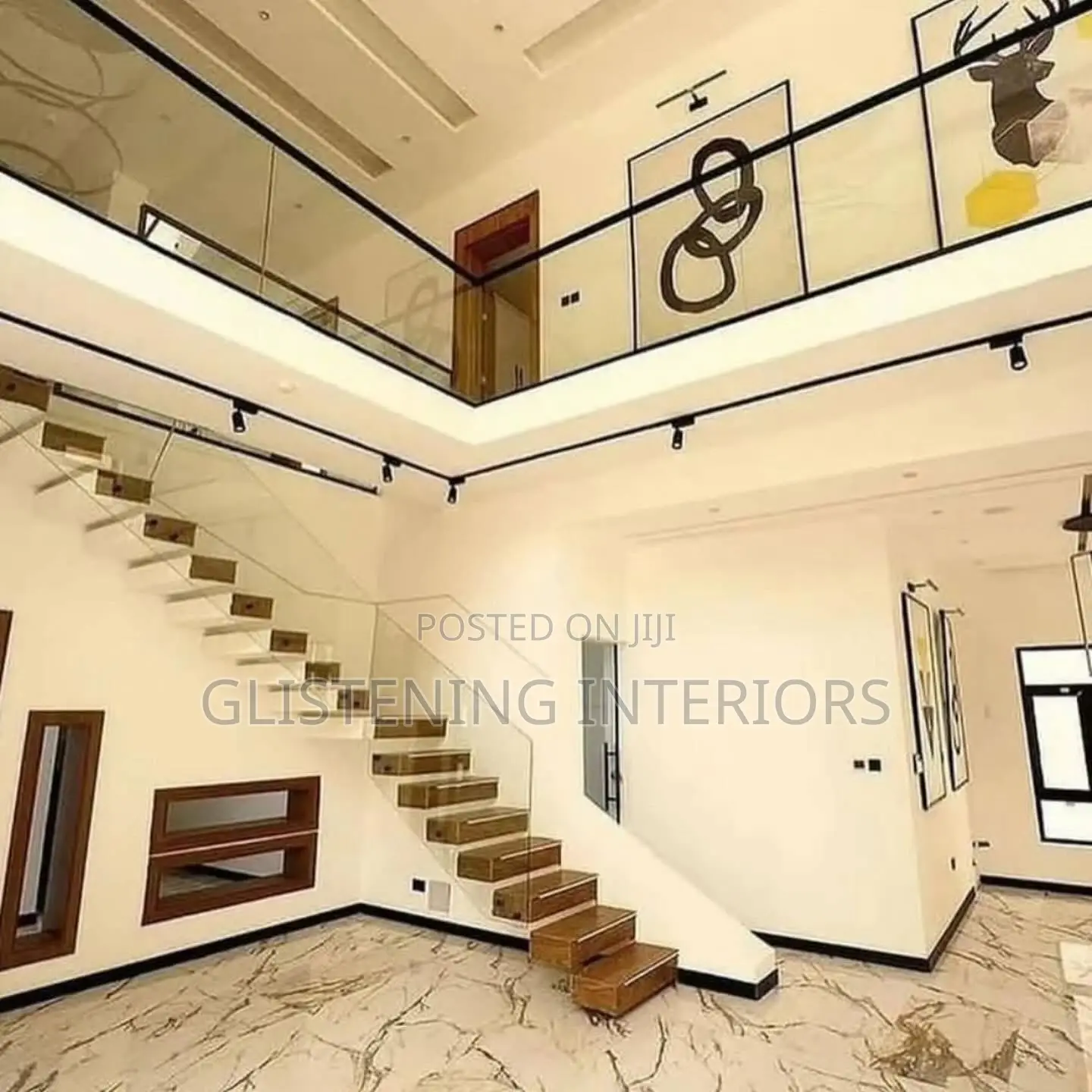 Staircase Mahogany Wood With A10mm Plain Glass Design