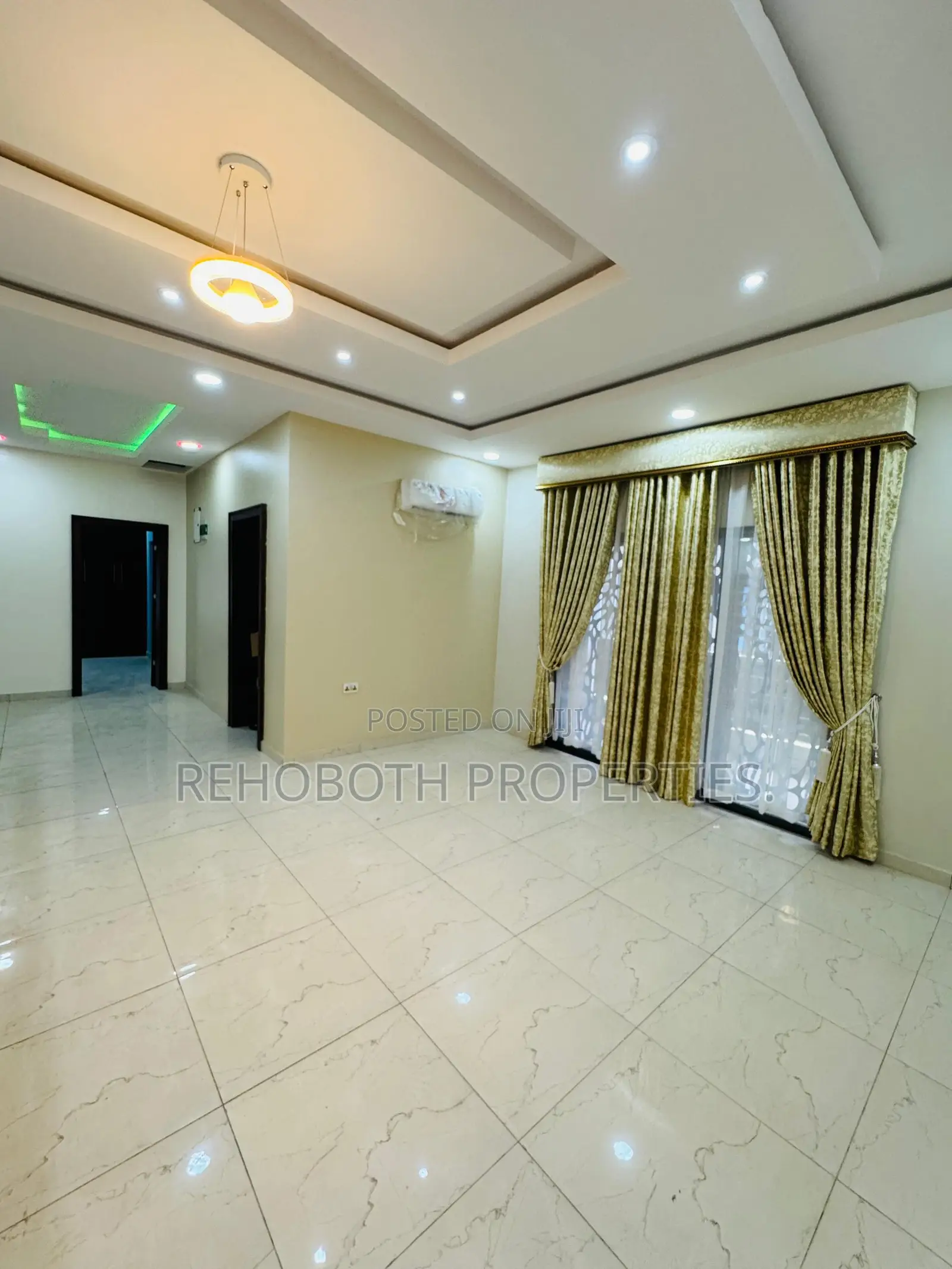 8bdrm Duplex in Lere Adigun Gra, Ibadan for rent