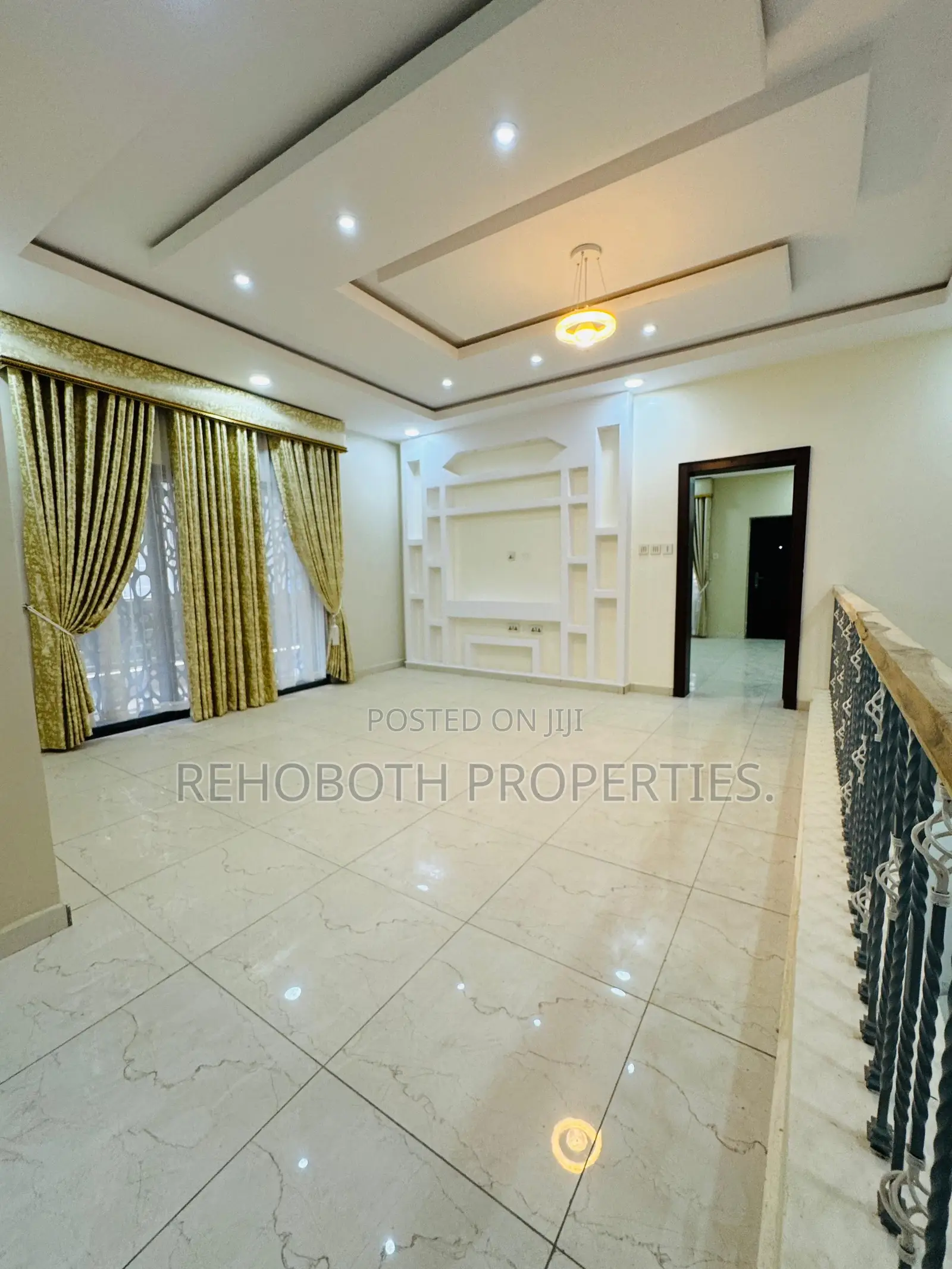 8bdrm Duplex in Lere Adigun Gra, Ibadan for rent