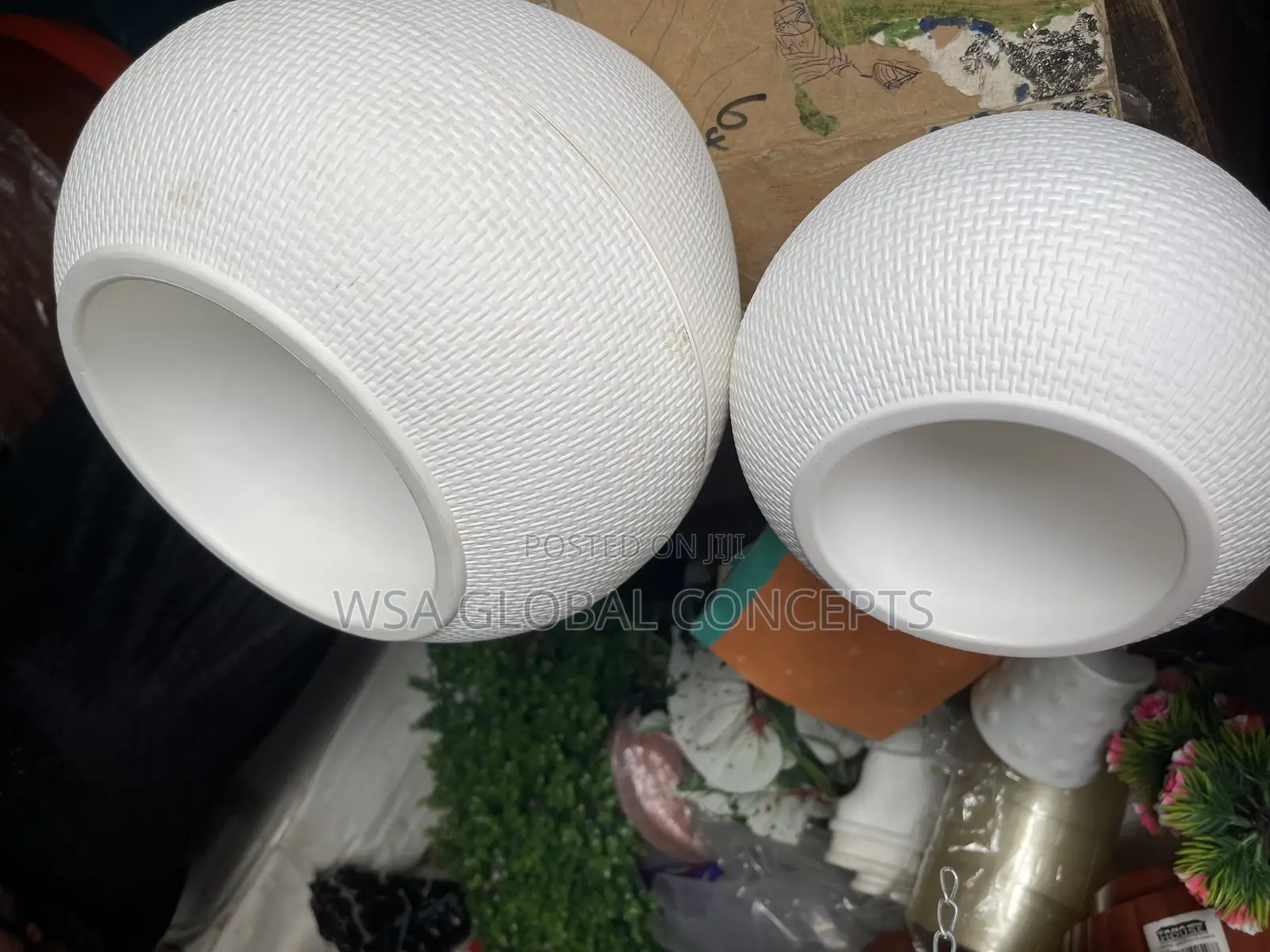 Net Design Round Beautiful Flower Pots