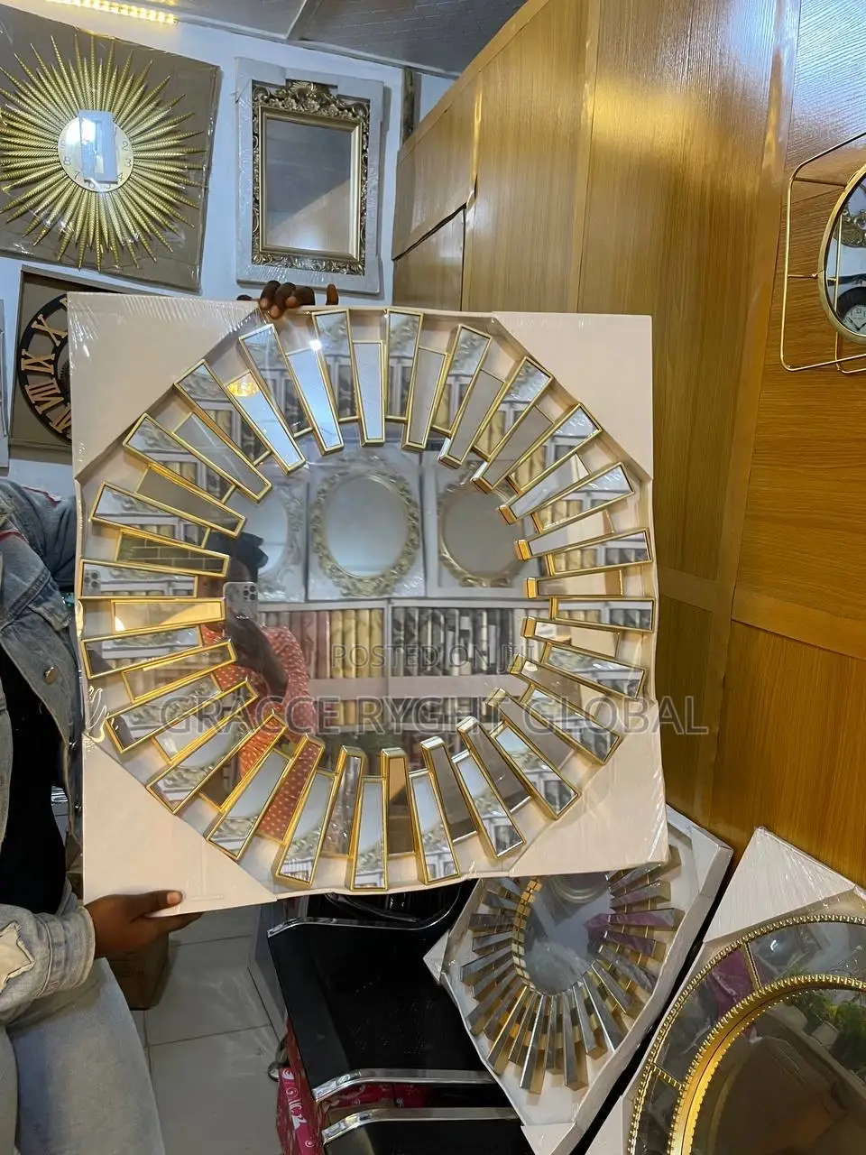 Luxury Round Mirror 70cm