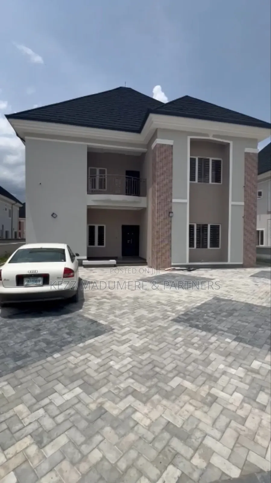 4bdrm Duplex in Reefcourt , Dr Peter, Port-Harcourt for sale