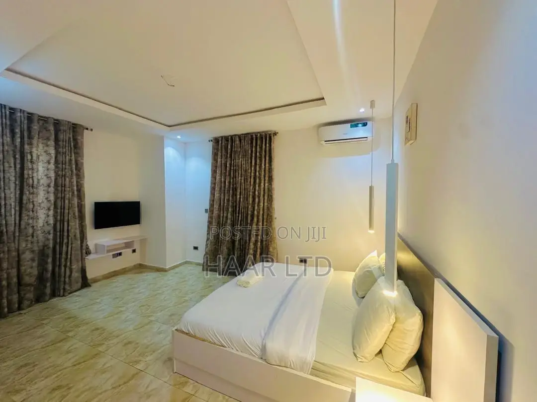 Self Serviced 2 Bedroom Apartment With Gym