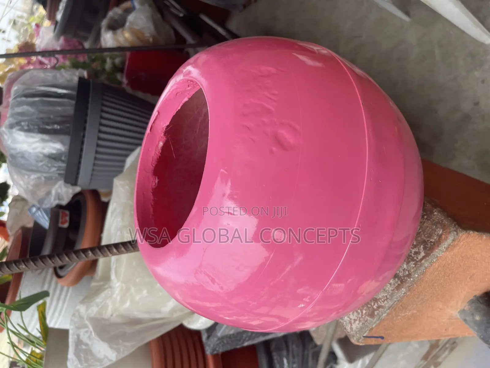 Ball Shape Design Fiberglass Flower Pots