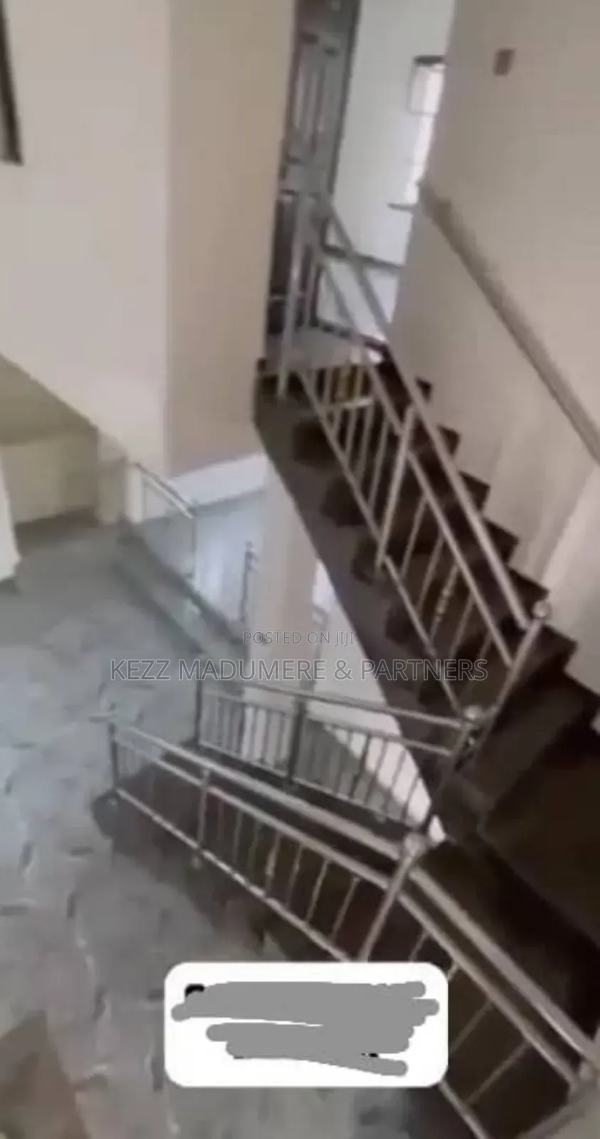 6bdrm Duplex in Off Nta Road , Port for sale