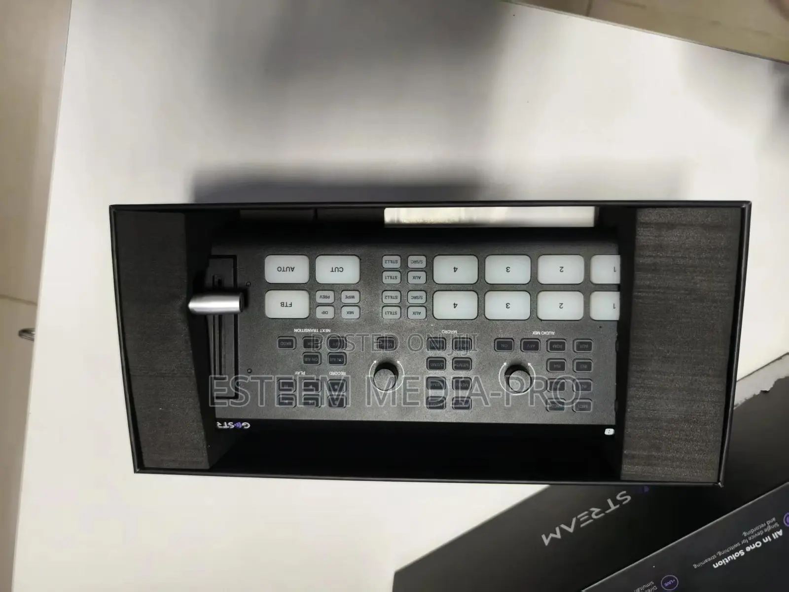 Osee Gostream Deck Hdmi/USB Live Streaming Video Switcher