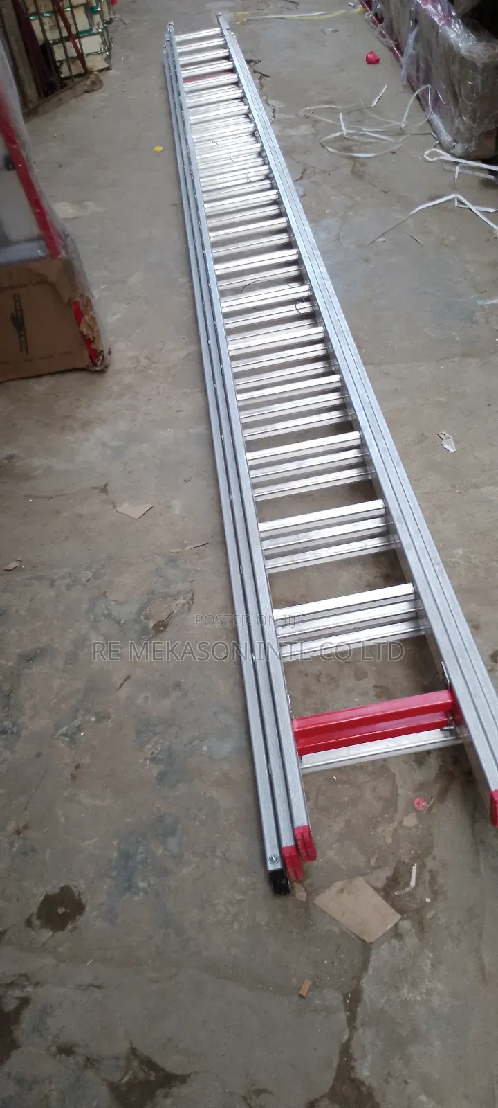20x3 (60ft)Aluminum Industrial Heavy Duty Ladder