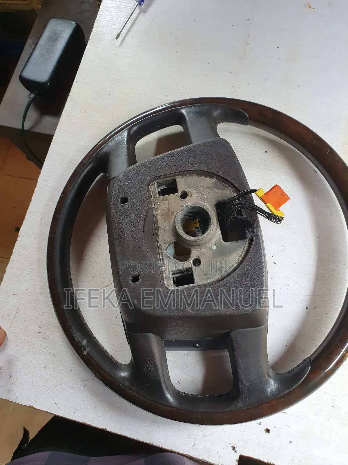 Formica Stearing Wheel Volkswagen Touareg 2013