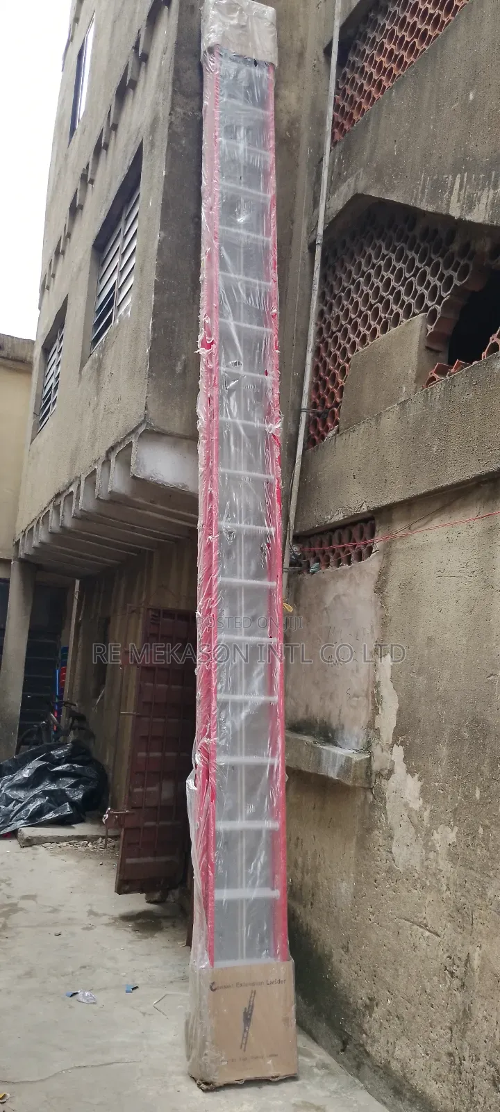18x2(36ft) Heavy Duty Fiberglass Extension Ladder