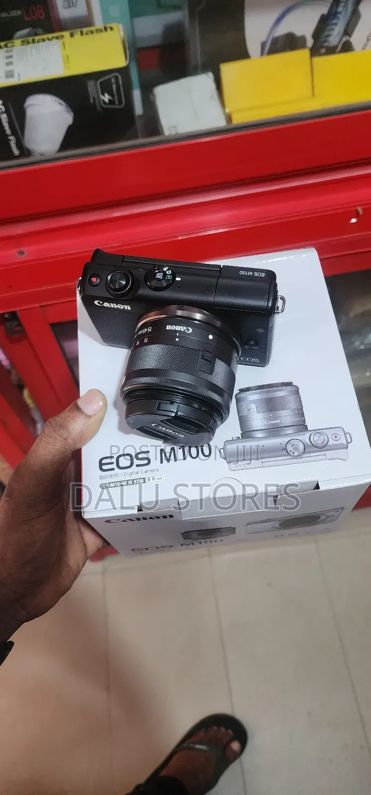 Canon EOS M100 Mirrorless Digital Camera With 15-45mm Lens
