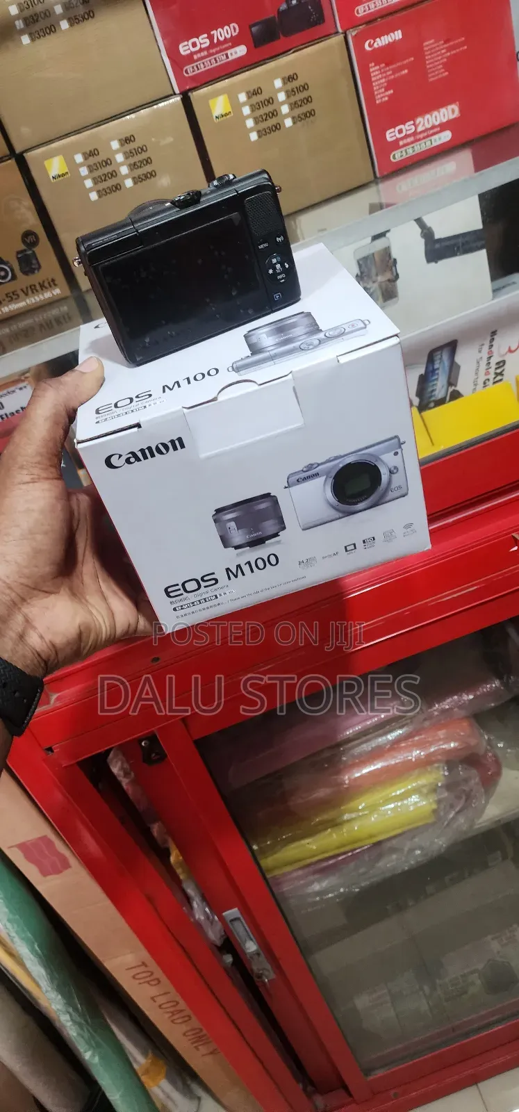 Canon EOS M100 Mirrorless Digital Camera With 15-45mm Lens