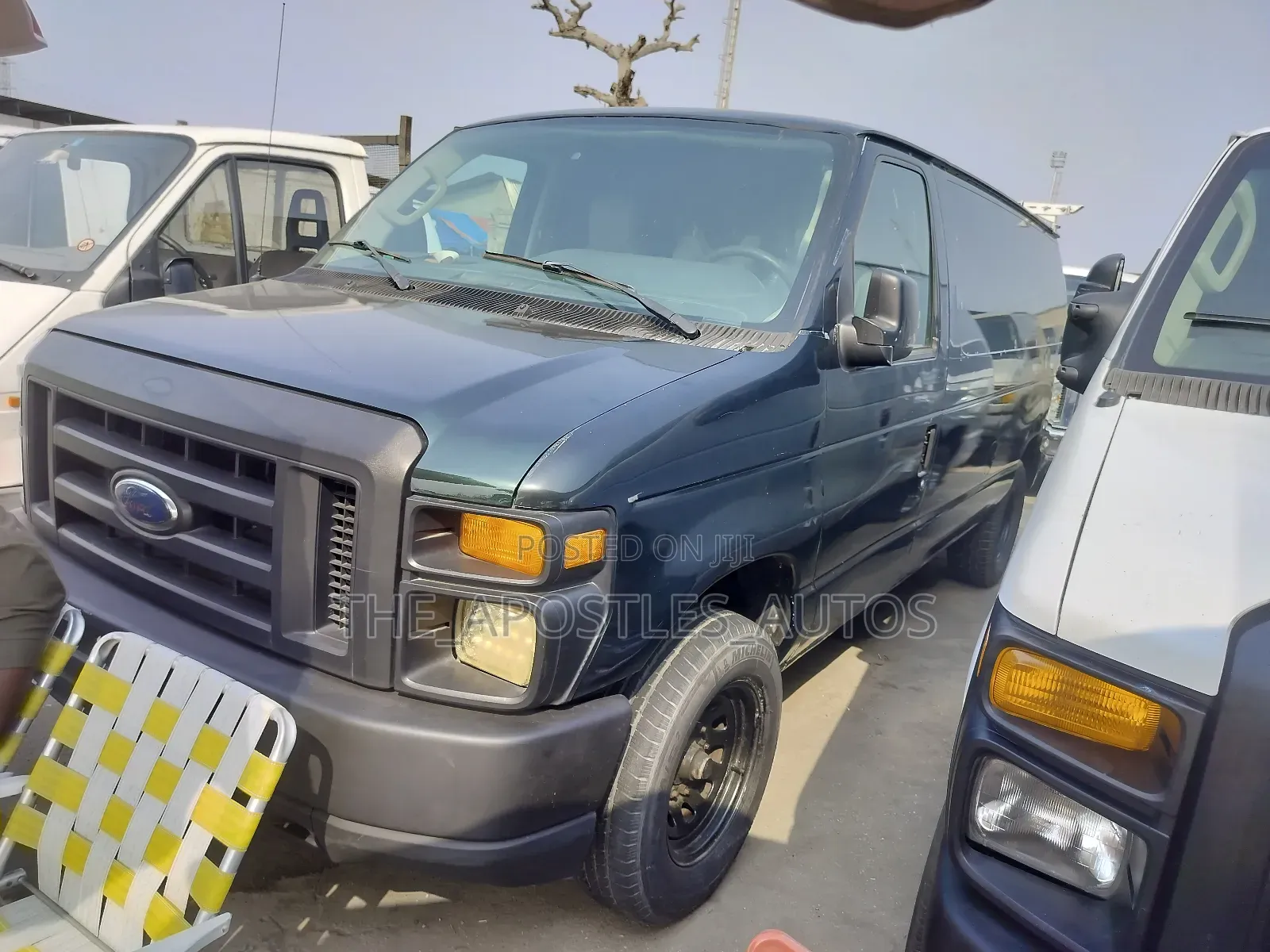 Ford E250 2011 Green