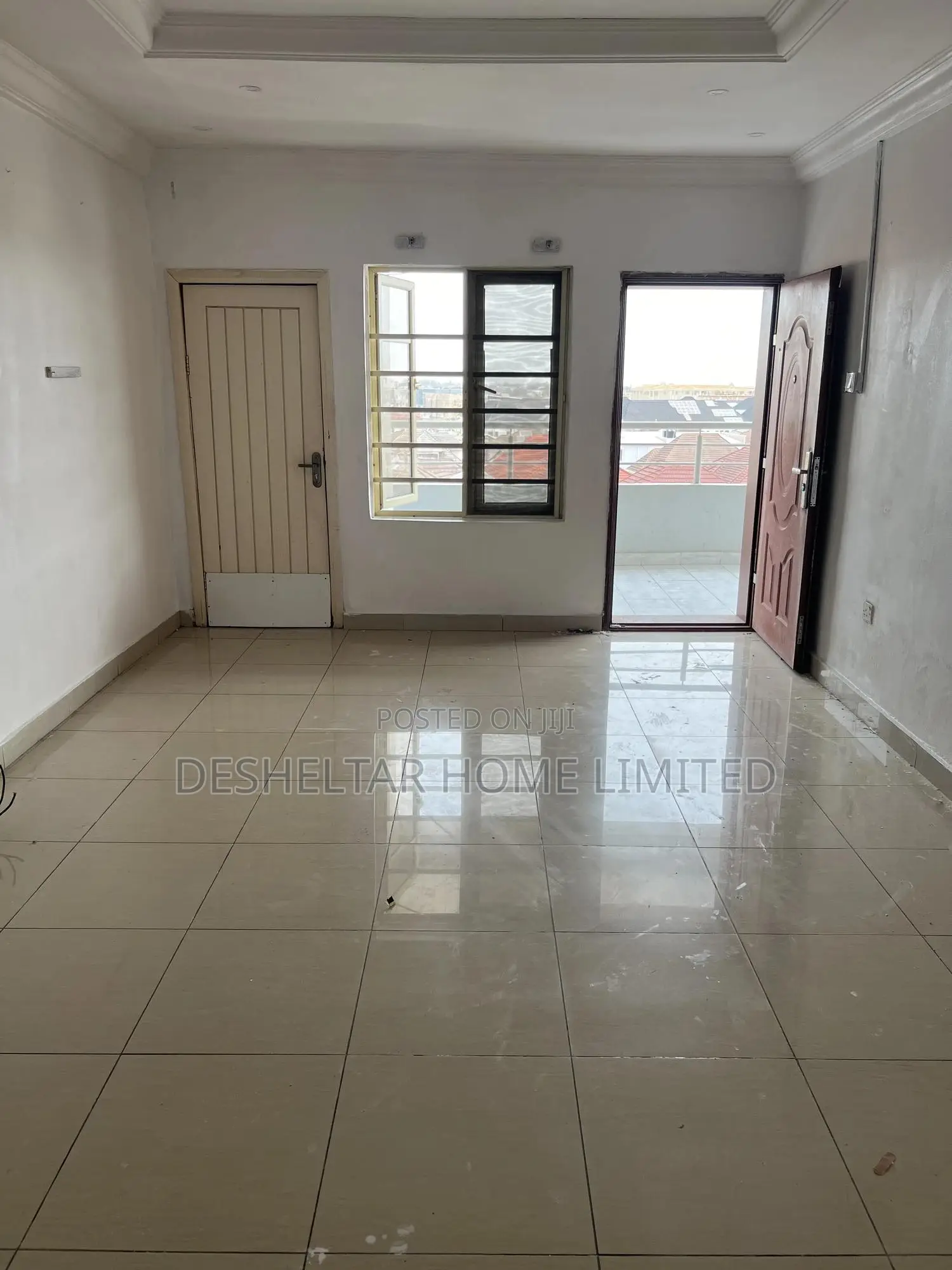 3bdrm Shared Apartment in Tpdc Building, Lekki for rent