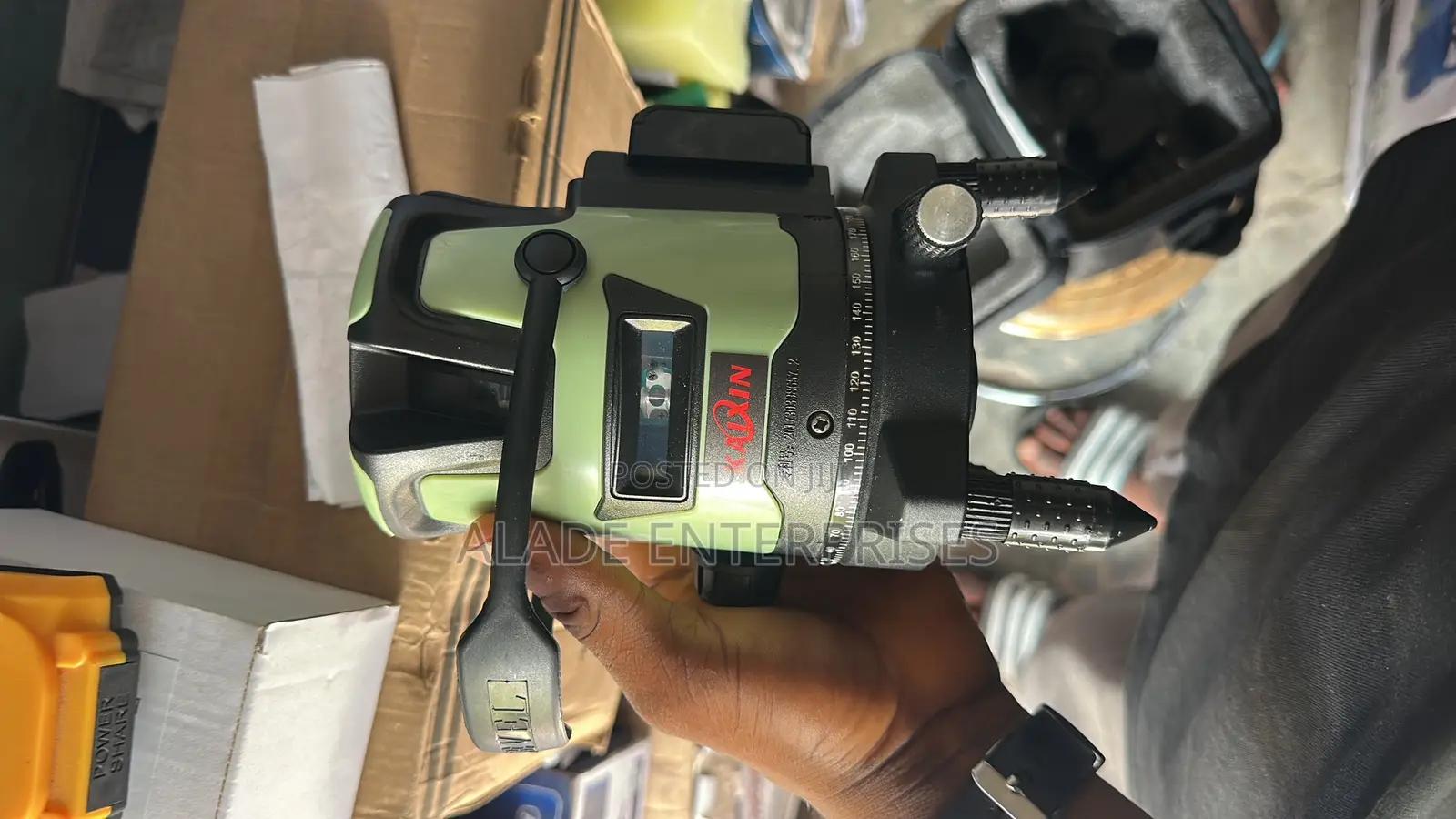 8 Line Laser Level With Tripod Green Light