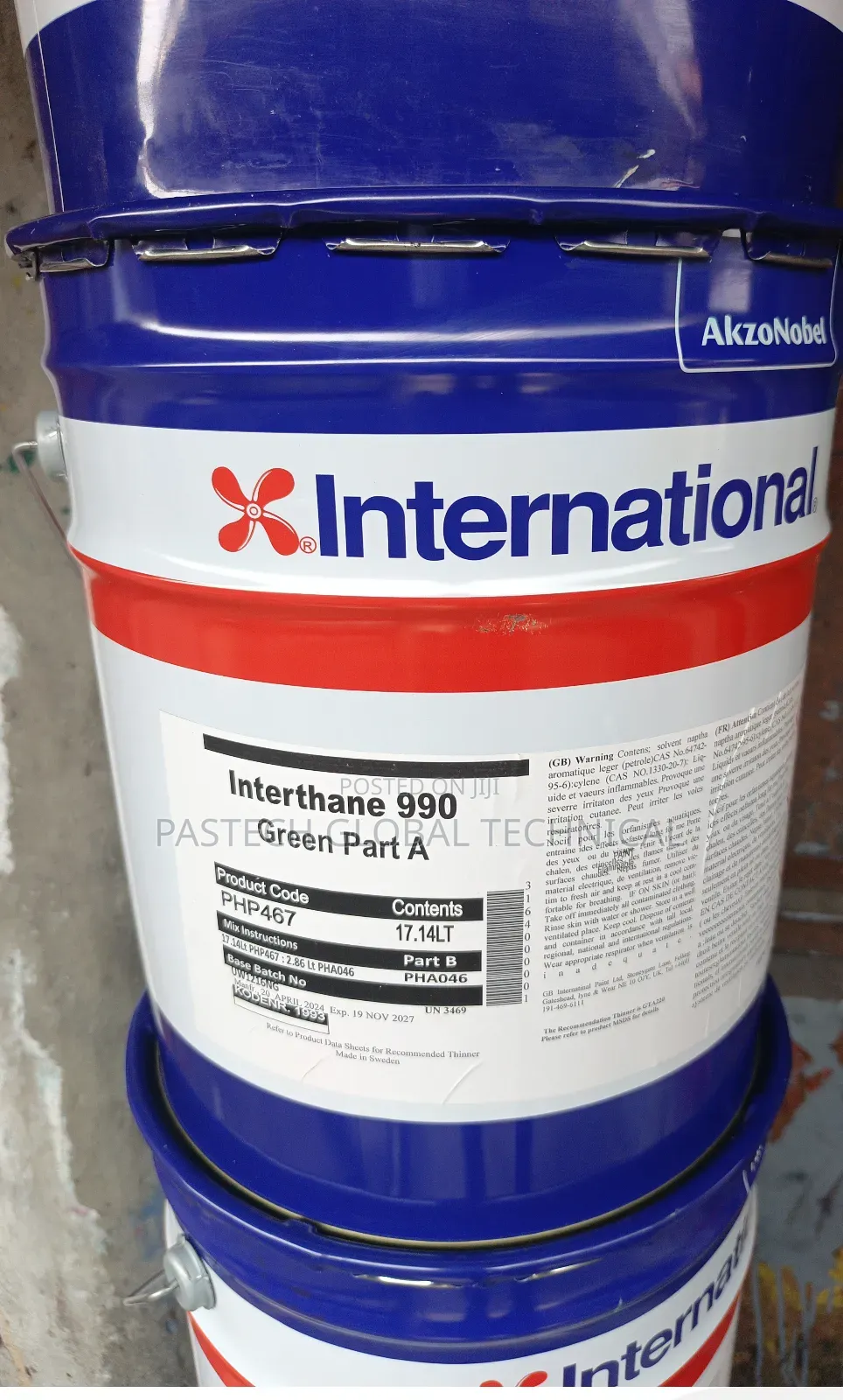Interthane 990 Green Marine Paint (A and B) Components
