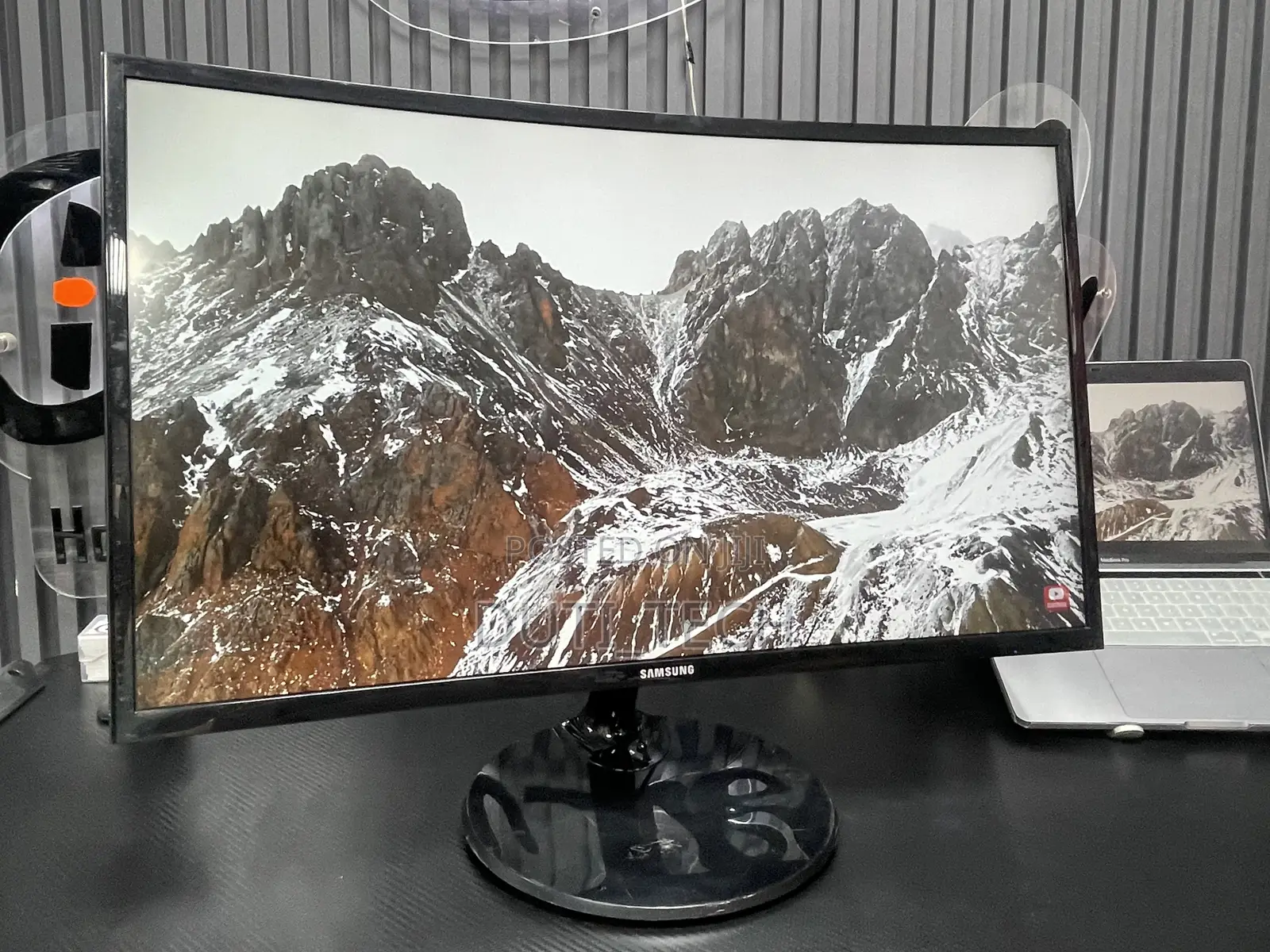 Samsung Curved 27” Full Hd Monitor
