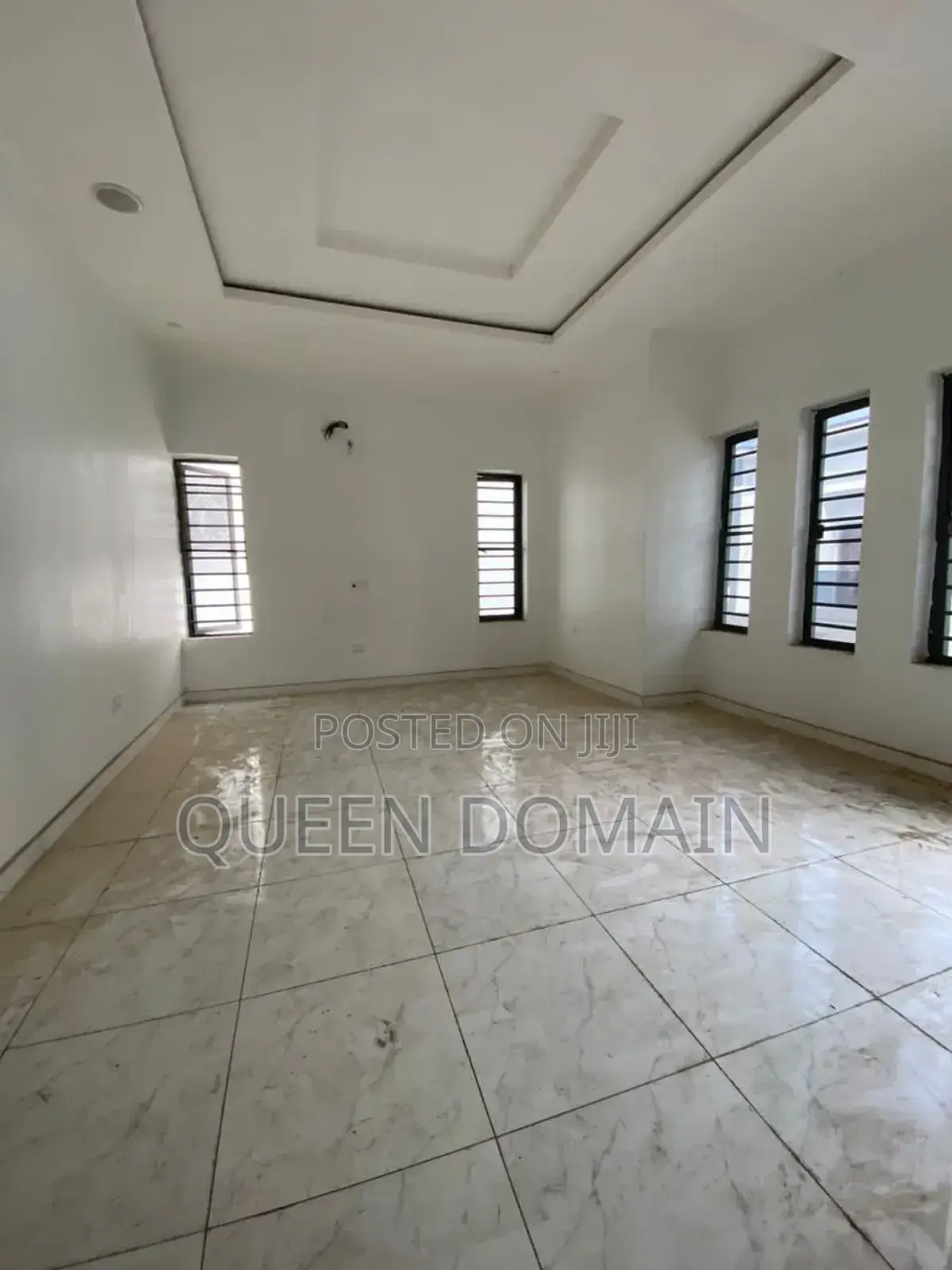 4bdrm Duplex in Secured Estate, Lekki for sale