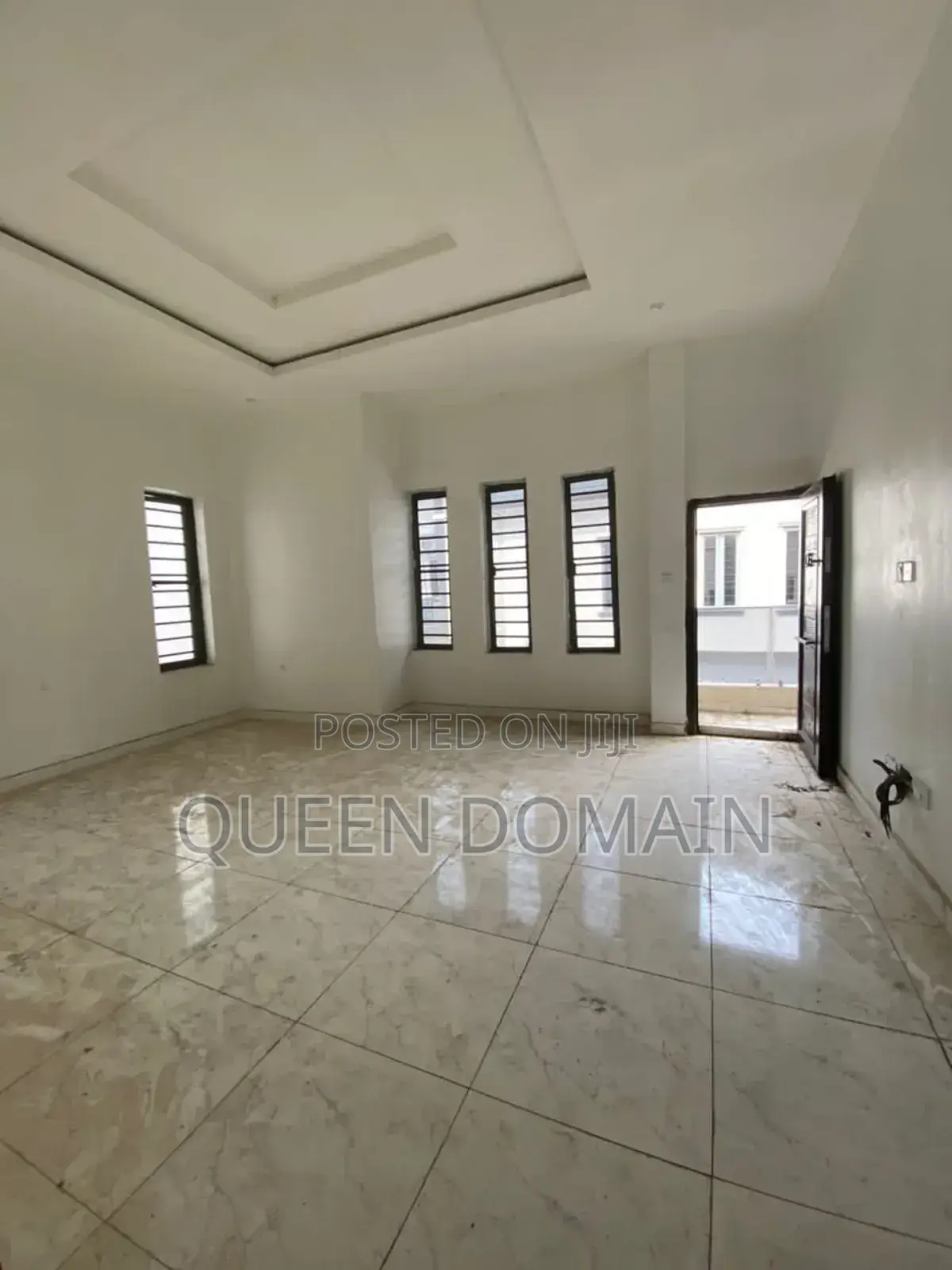 4bdrm Duplex in Secured Estate, Lekki for sale