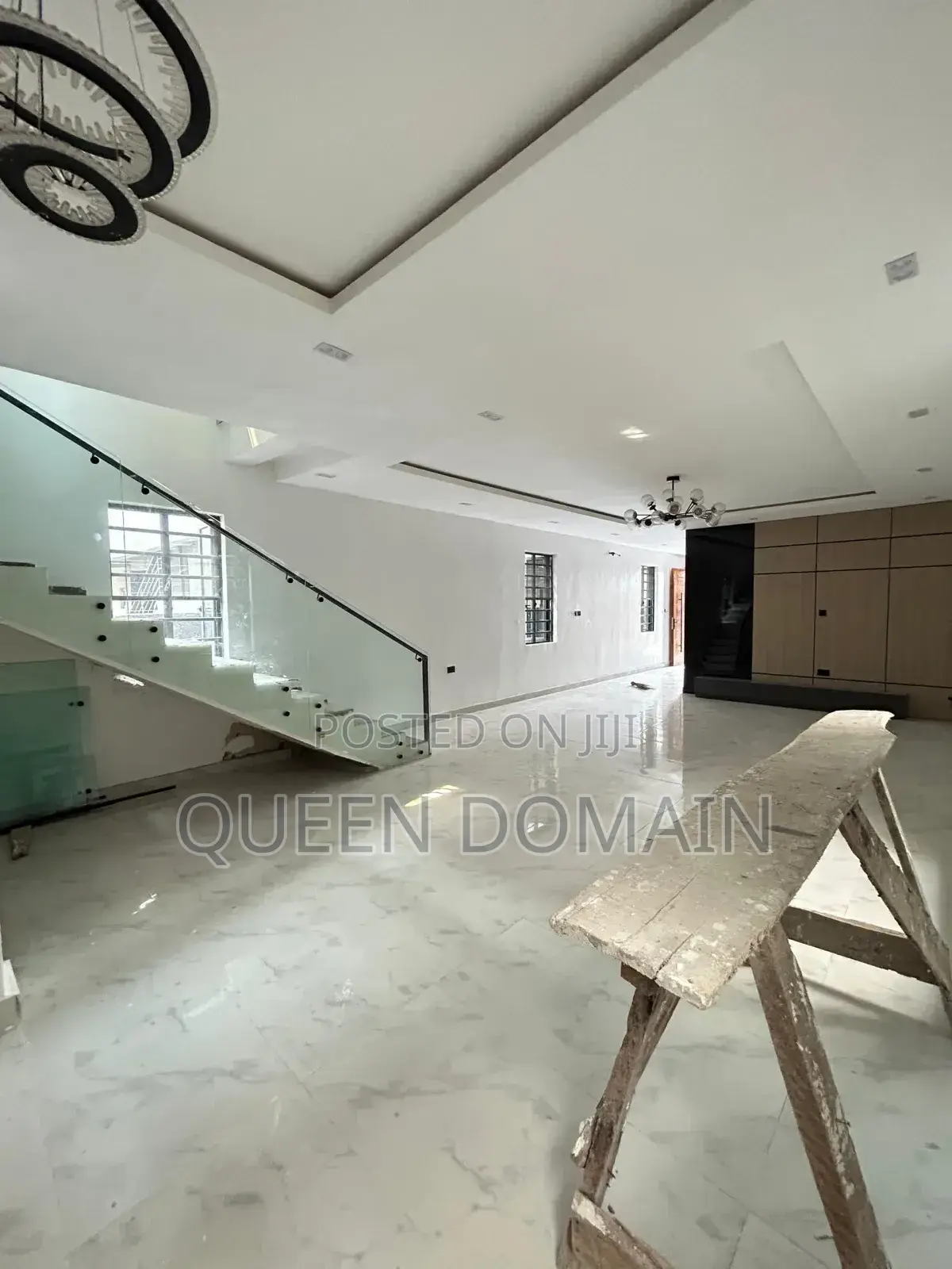 5bdrm Duplex in Lekki for sale