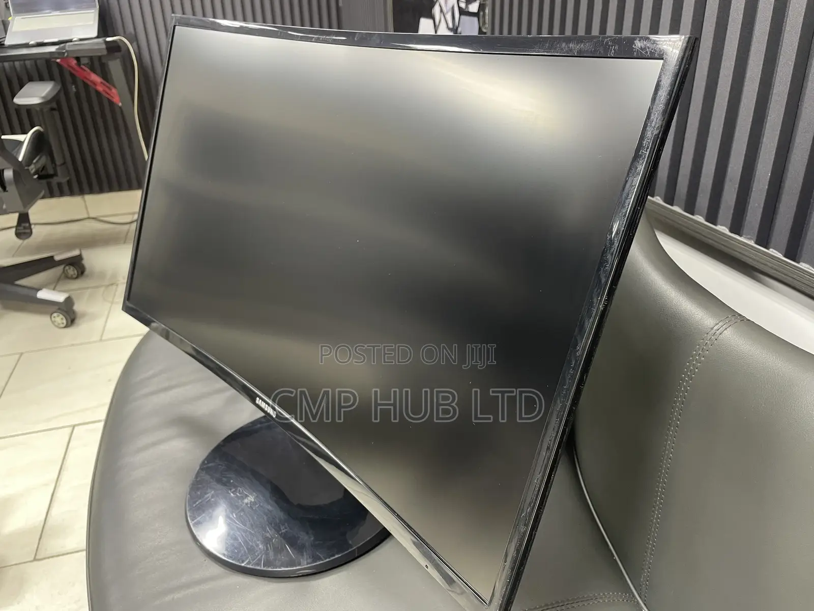 Samsung 24” Curved FHD Monitor