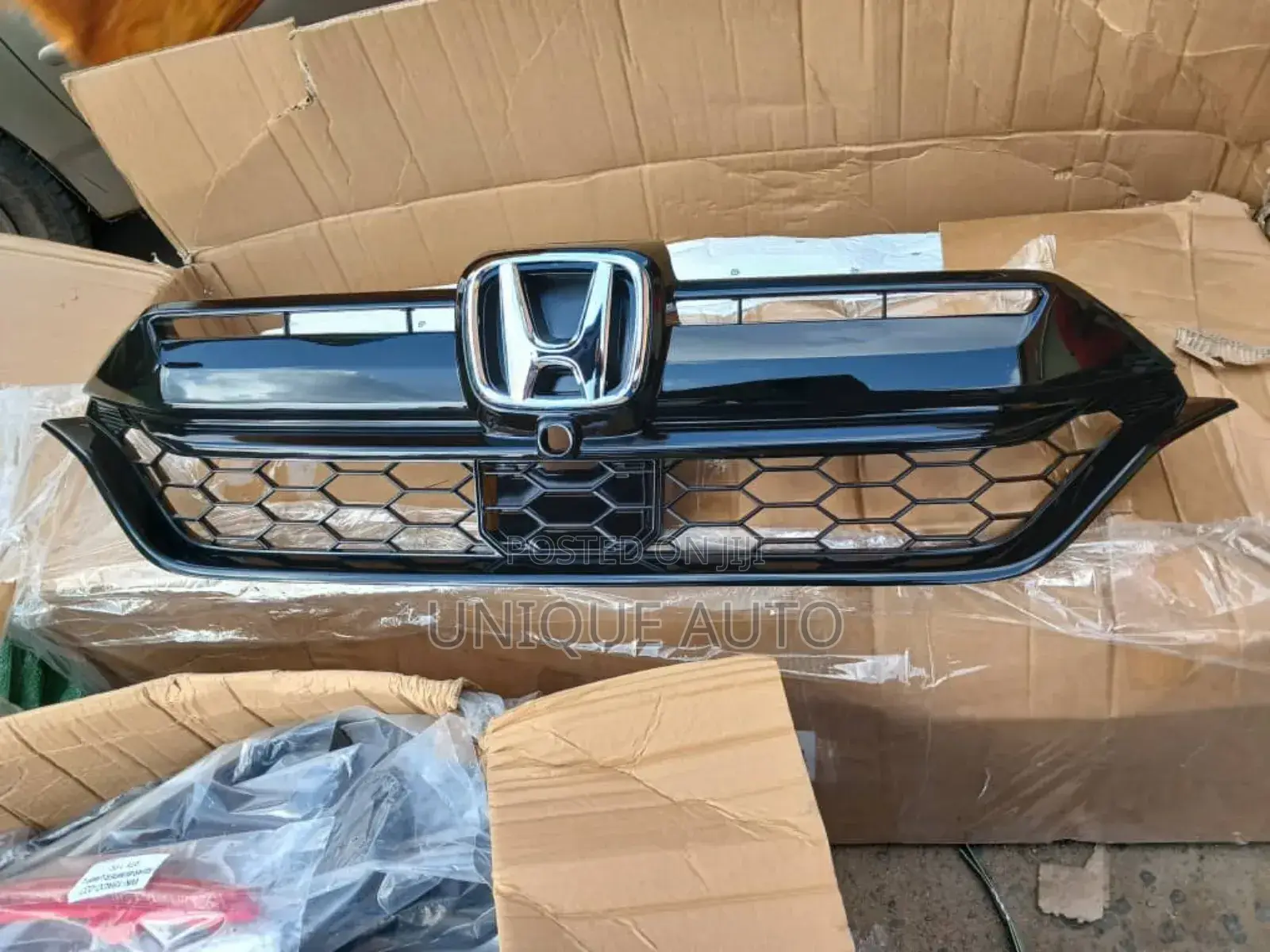 Front Grille 2020 Honda CRV