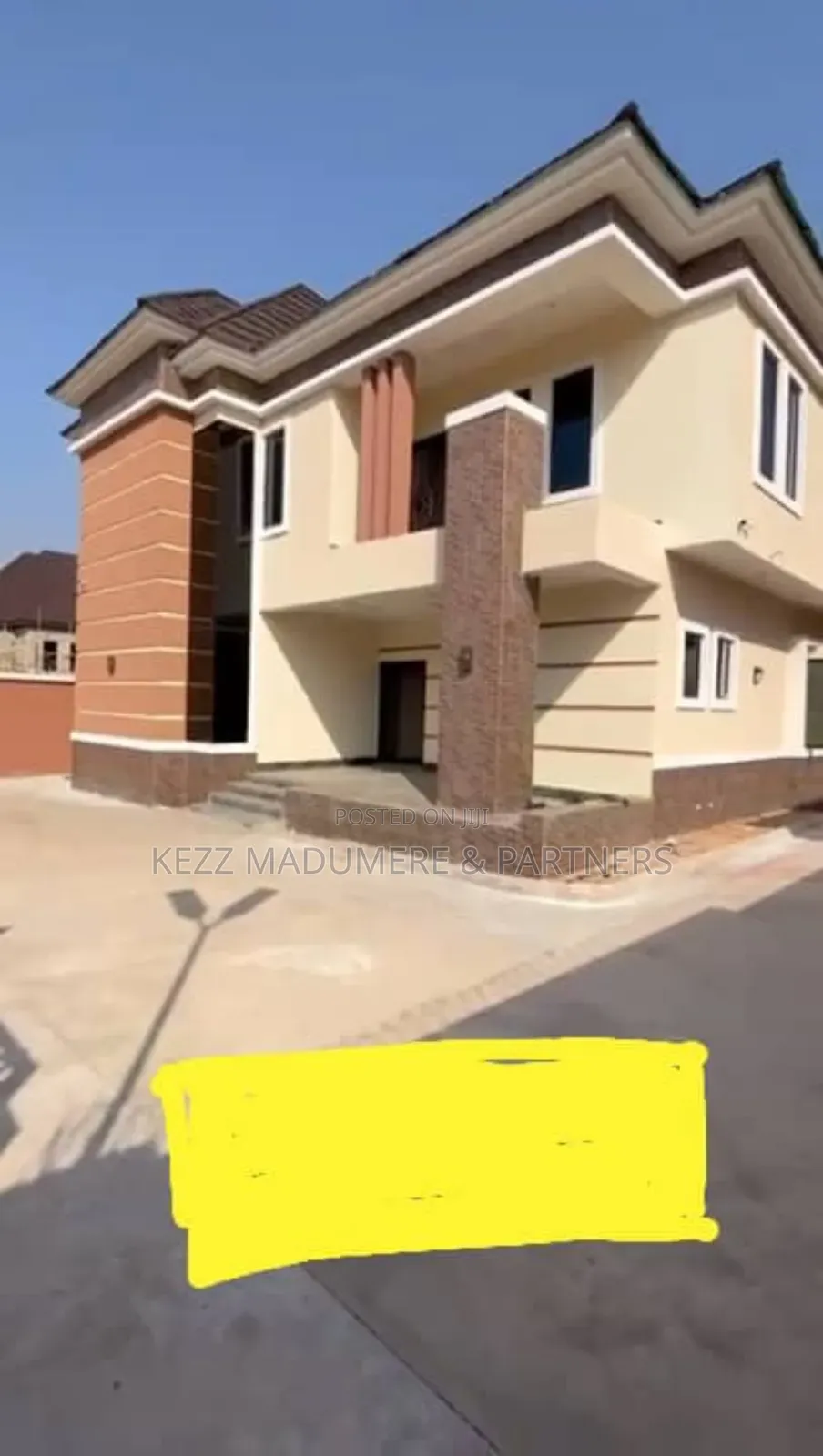 6bdrm Duplex in Centinary Estate, for sale