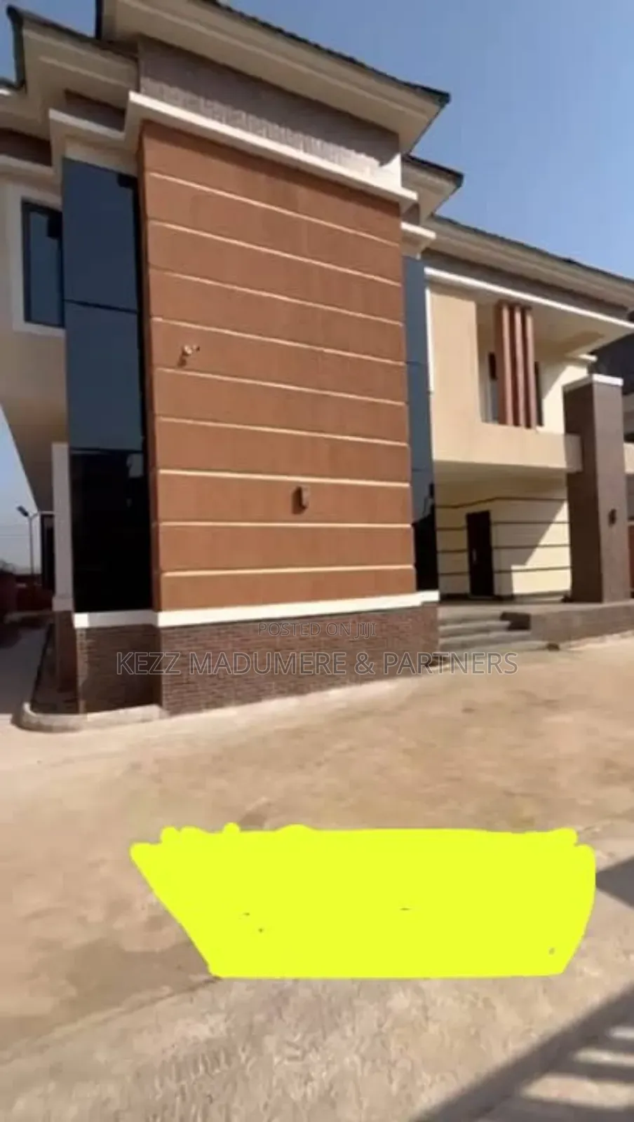 6bdrm Duplex in Centinary Estate, for sale