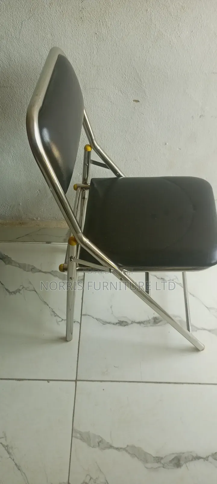 Foldable Leather Chair
