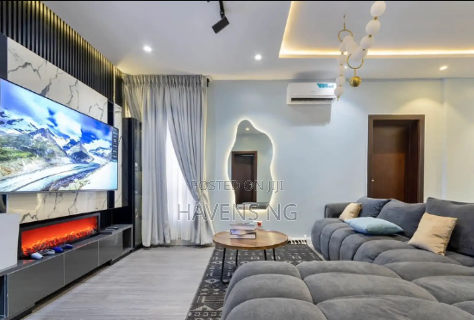 Luxury 2-Bedroom “Gray” Apartment