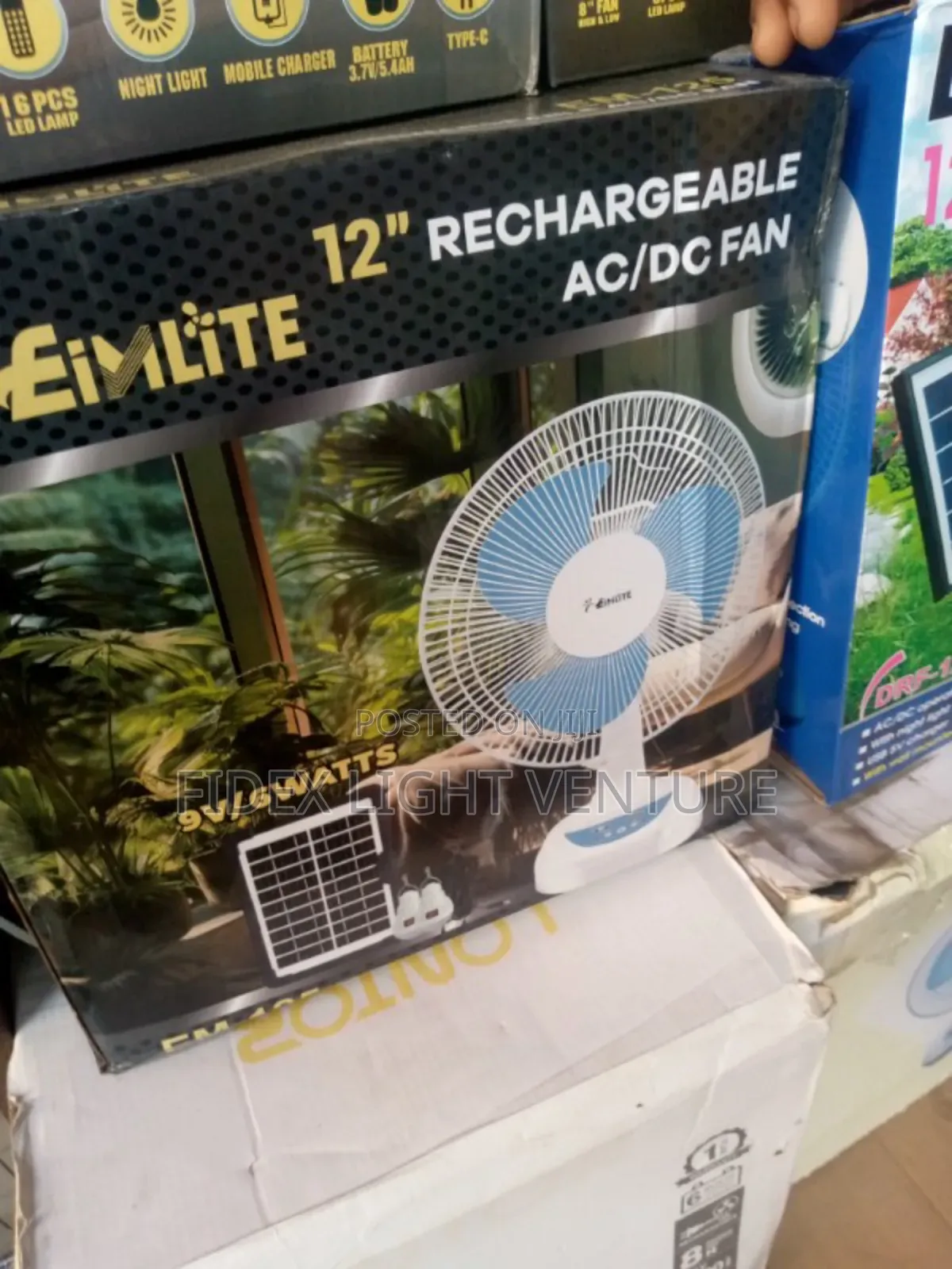 Gt Rechargeable Fan 12inch Two Dc Bulbs and Solar Panels