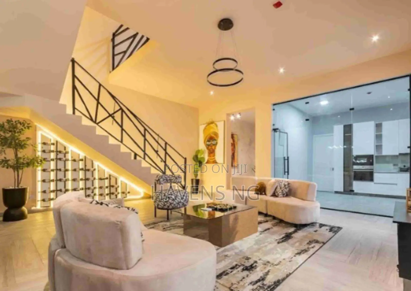 Elegant 4-Bedroom Maisonette